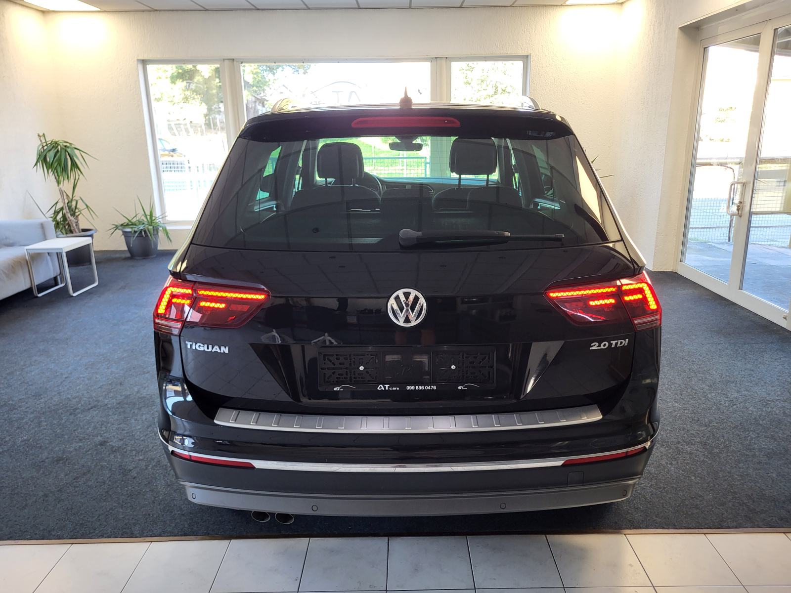 VW TIGUAN 2.0 TDI KLIMA U 3 ZONE ALKANTARA LED+XENON NAVI REG 08/2027, fotografija 10