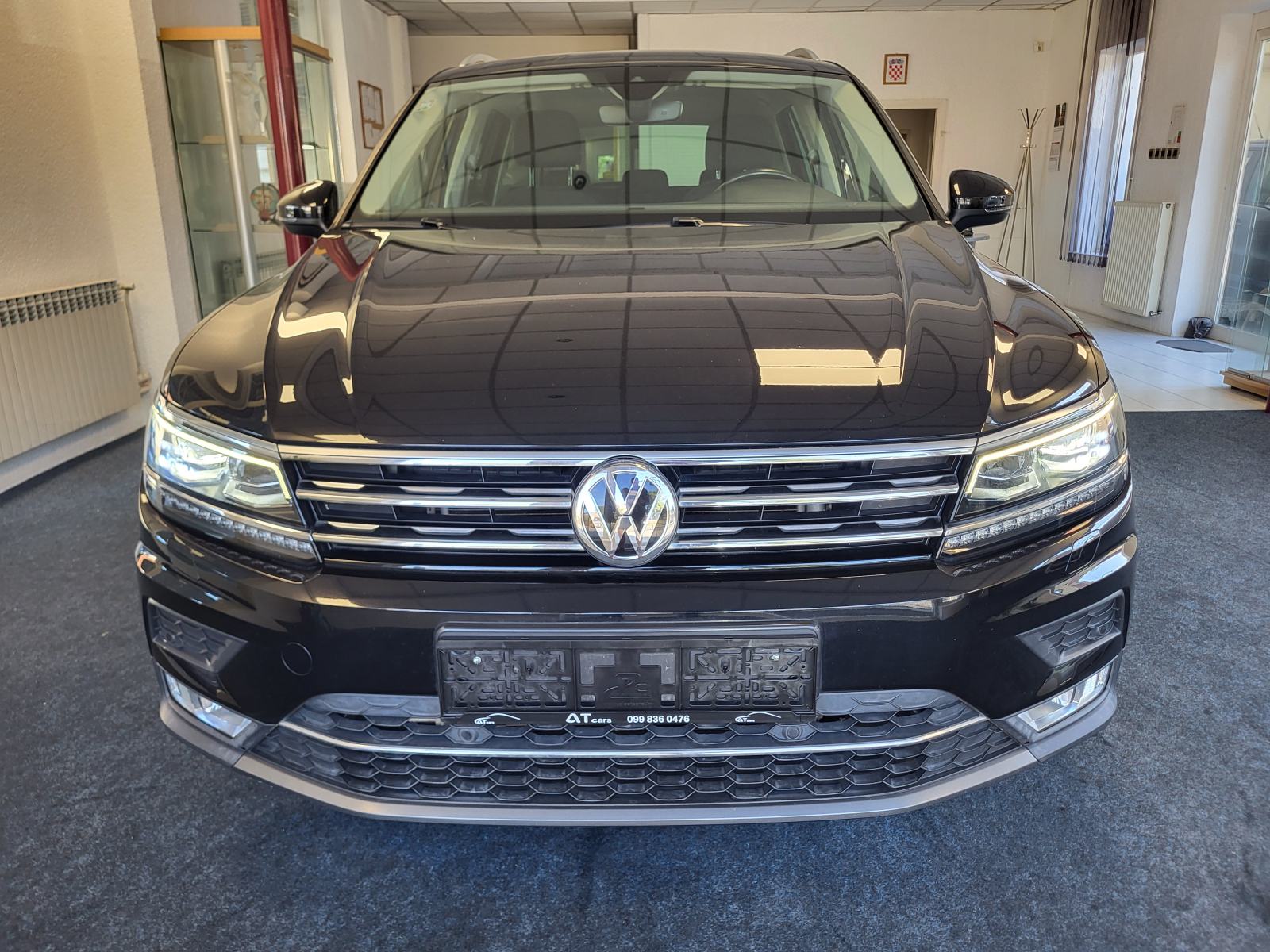 VW TIGUAN 2.0 TDI KLIMA U 3 ZONE ALKANTARA LED+XENON NAVI REG 08/2027, fotografija 4