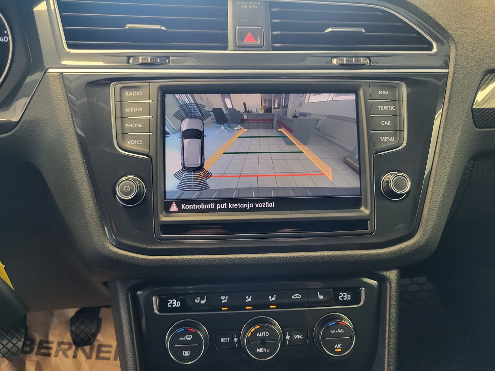 VW TIGUAN 2.0 TDI KLIMA U 3 ZONE ALKANTARA LED+XENON NAVI REG 08/2027, fotografija 15