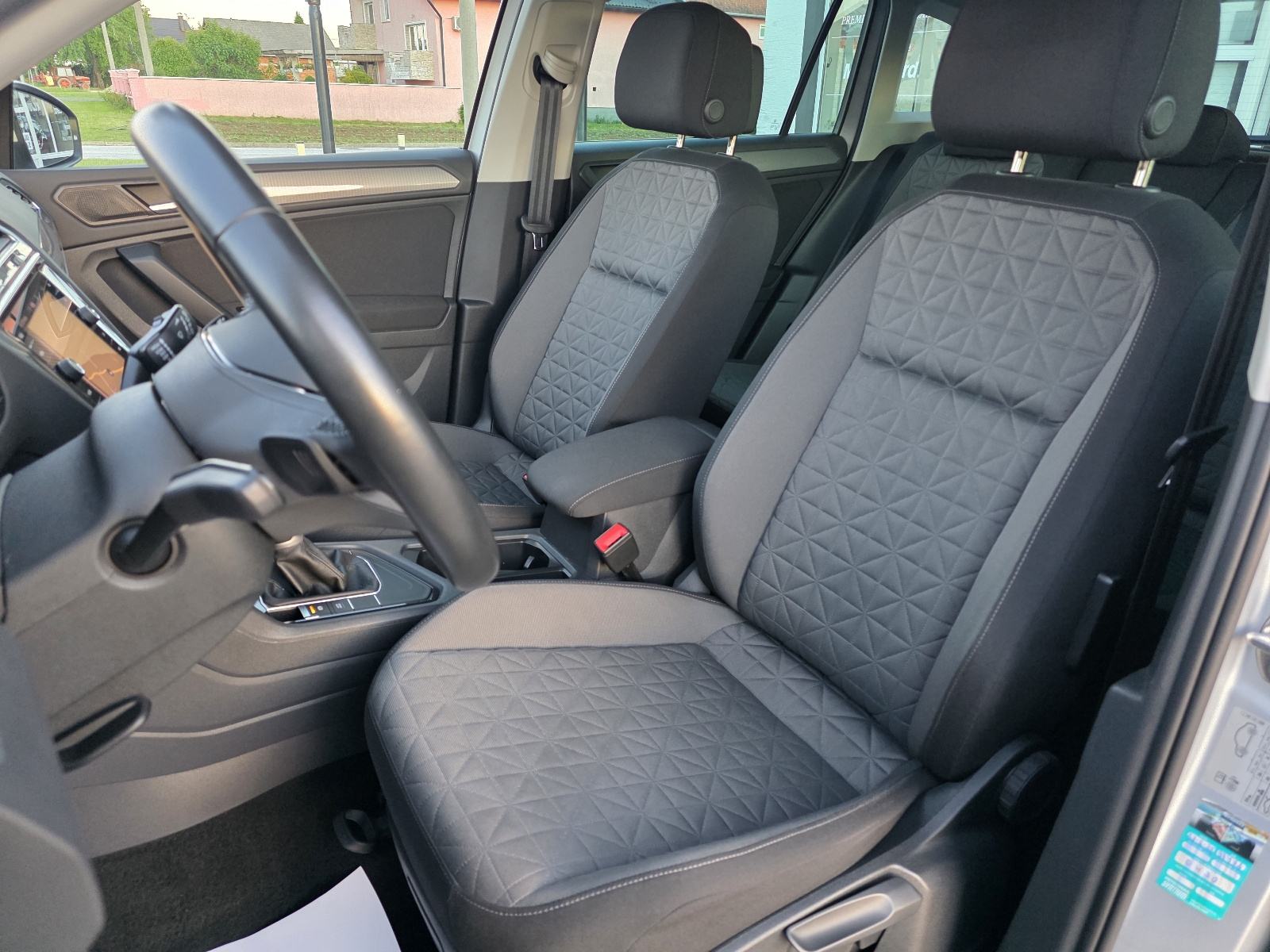 VW Tiguan 2.0 TDI LIFE automatik,110kw,1.vl,TVORNIČKO JAMSTVO, fotografija 11