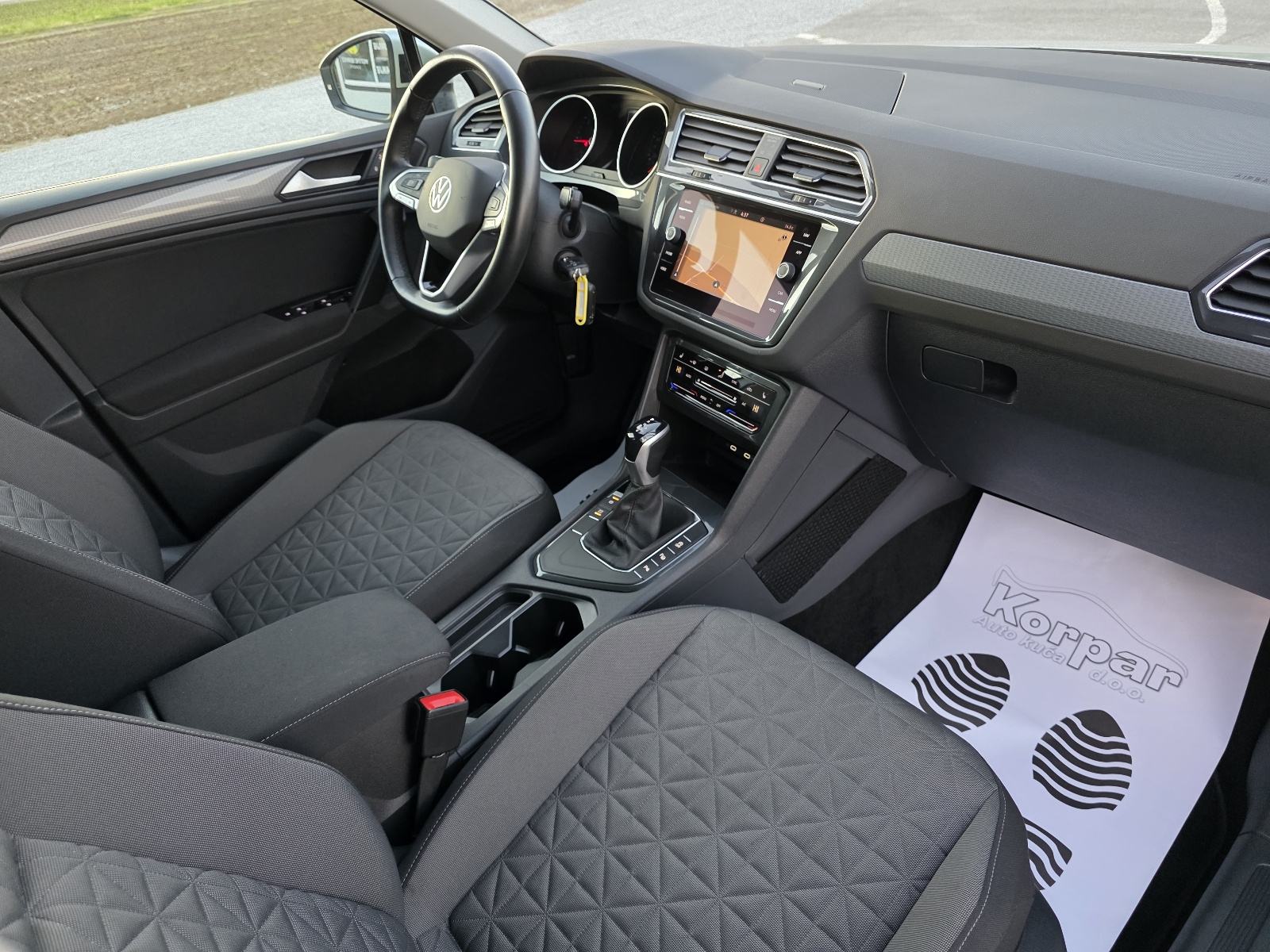 VW Tiguan 2.0 TDI LIFE automatik,110kw,1.vl,TVORNIČKO JAMSTVO, fotografija 12