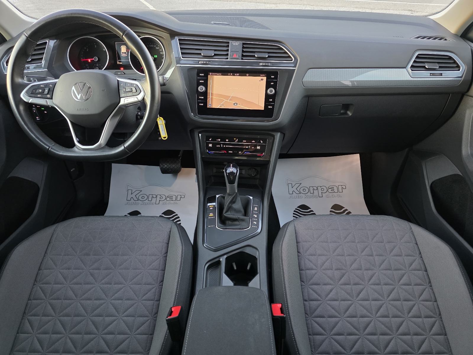 VW Tiguan 2.0 TDI LIFE automatik,110kw,1.vl,TVORNIČKO JAMSTVO, fotografija 14
