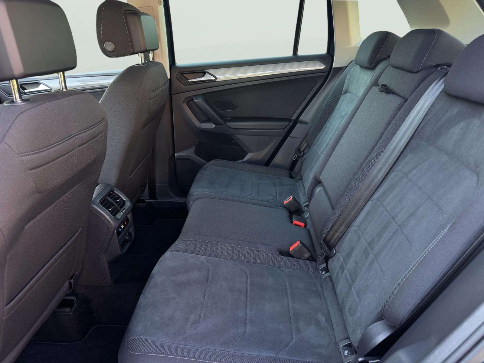 VW TIGUAN 2,0 TDI Life DSG*GR.SJEDALA/VOLAN**SERVISNA**1.VL**, fotografija 14
