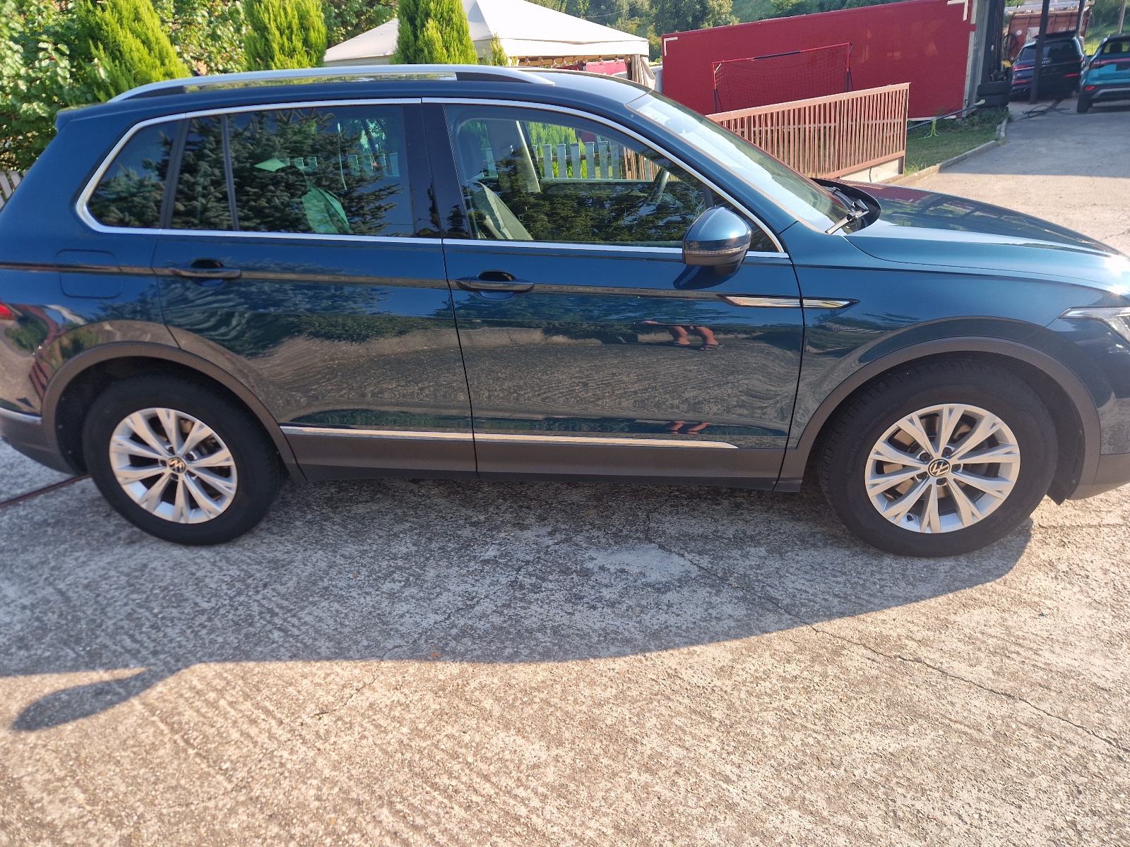 VW Tiguan 2,0 TDI LIFE, fotografija 2