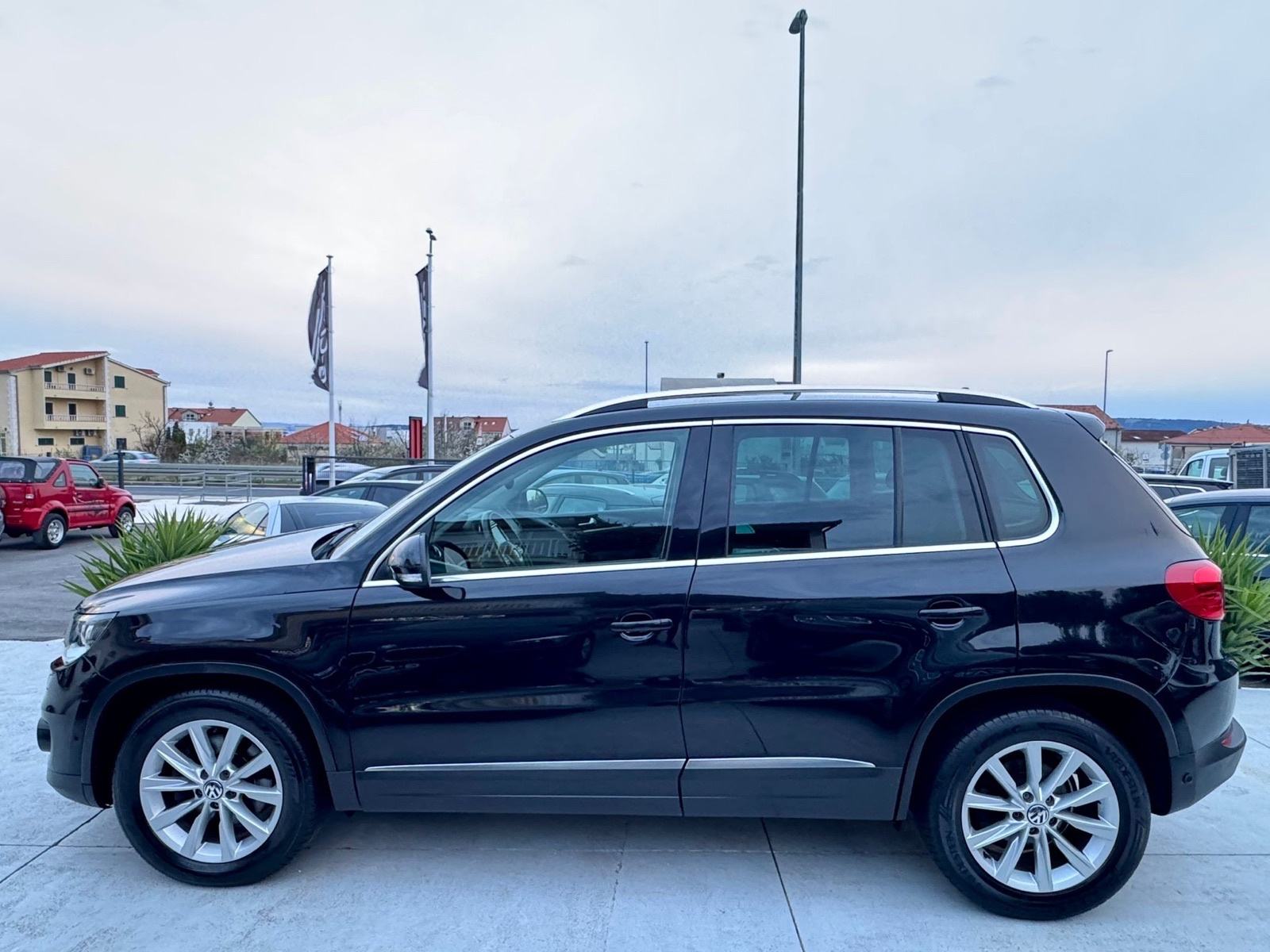 VW Tiguan 2,0 TDI BMT—Mod 2016 FACELIFT—PARK PILOT—ALCANTARA—NAVI—FULL, fotografija 4