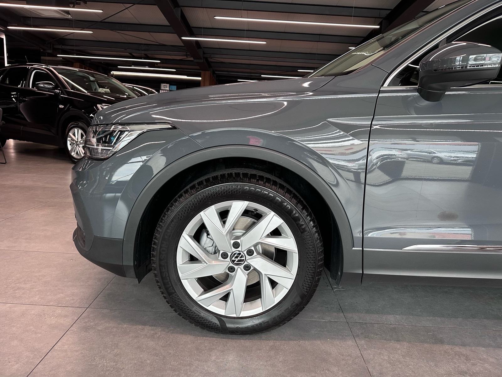 VW Tiguan 2,0 TDI NAVI • ACC • KAMERA • LEASING RATA VEĆ OD: 377,00 €, fotografija 9