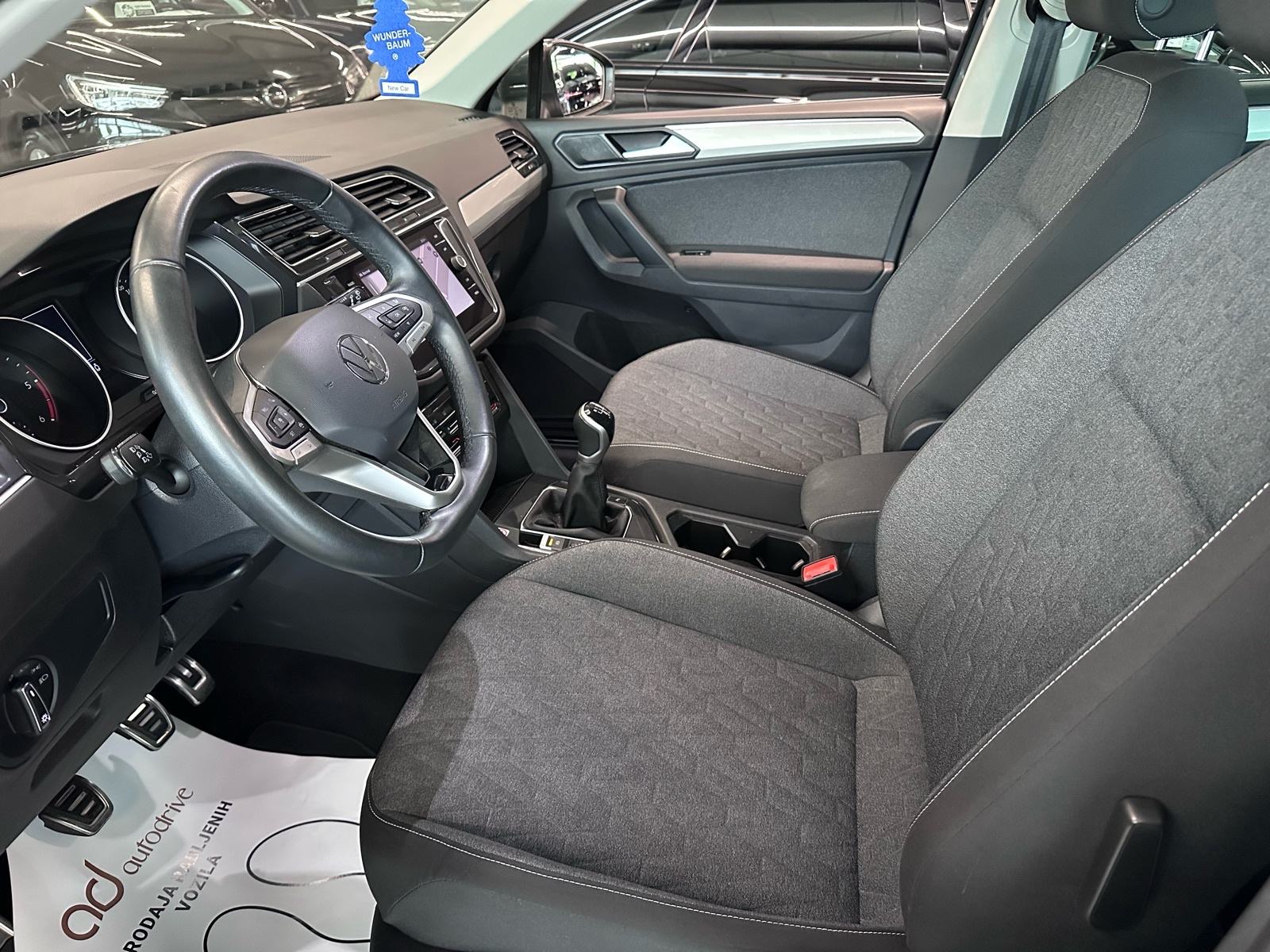 VW Tiguan 2,0 TDI NAVI • ACC • KAMERA • LEASING RATA VEĆ OD: 377,00 €, fotografija 13