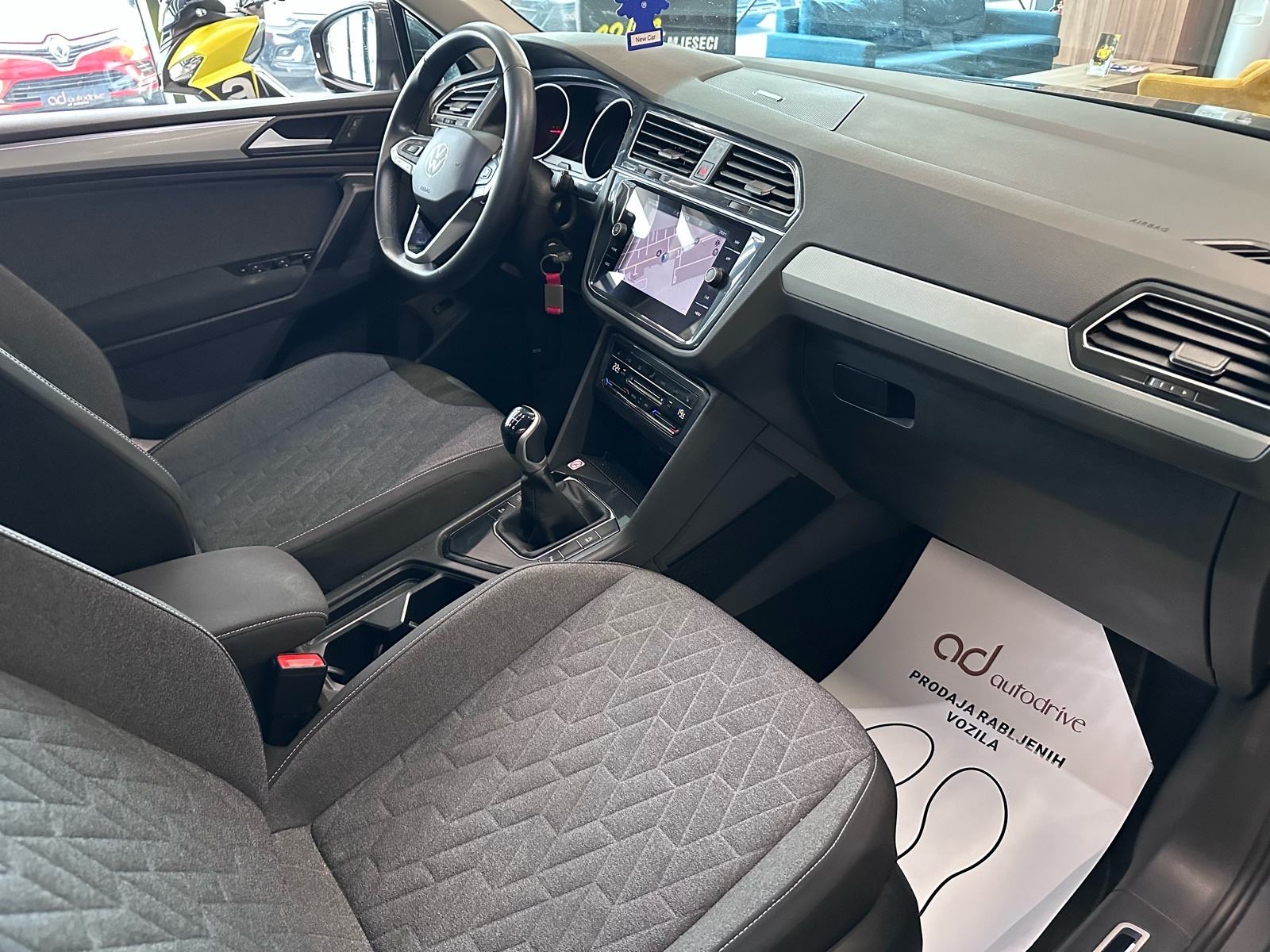 VW Tiguan 2,0 TDI NAVI • ACC • KAMERA • LEASING RATA VEĆ OD: 377,00 €, fotografija 19