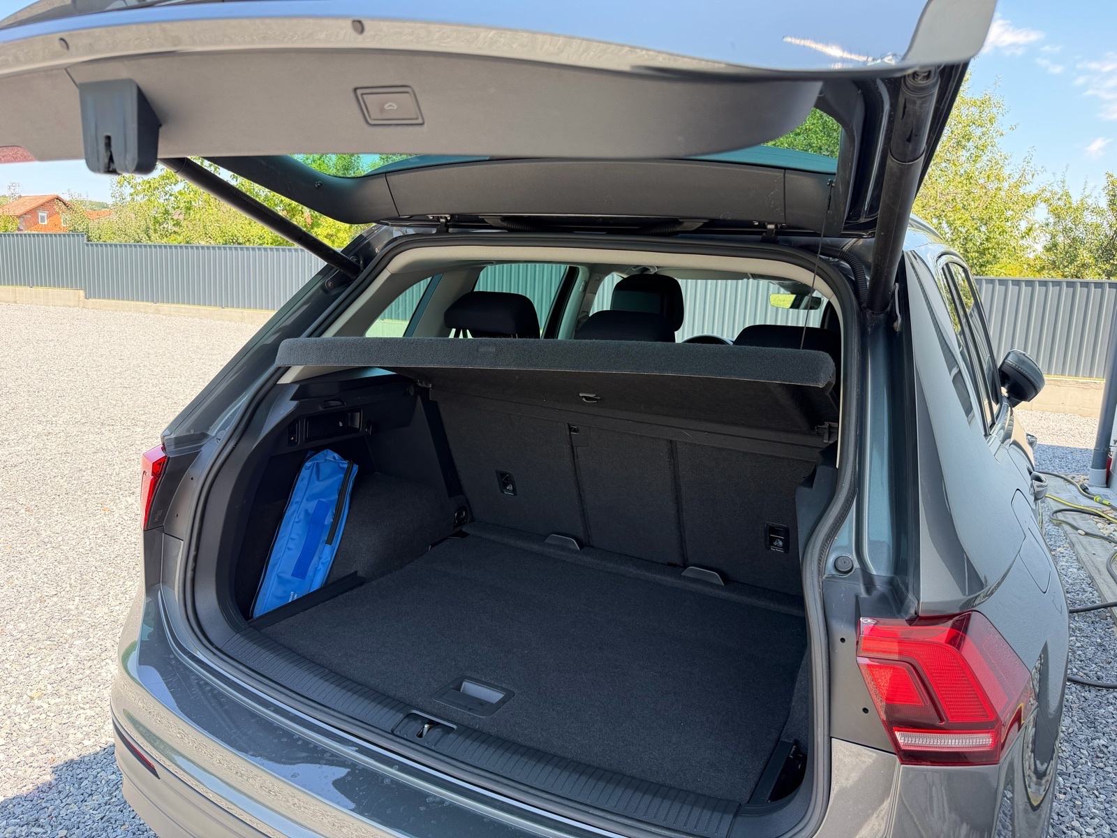 VW Tiguan 2,0 TDI navigacija/tempomat/a.klima/veliki servis, fotografija 17