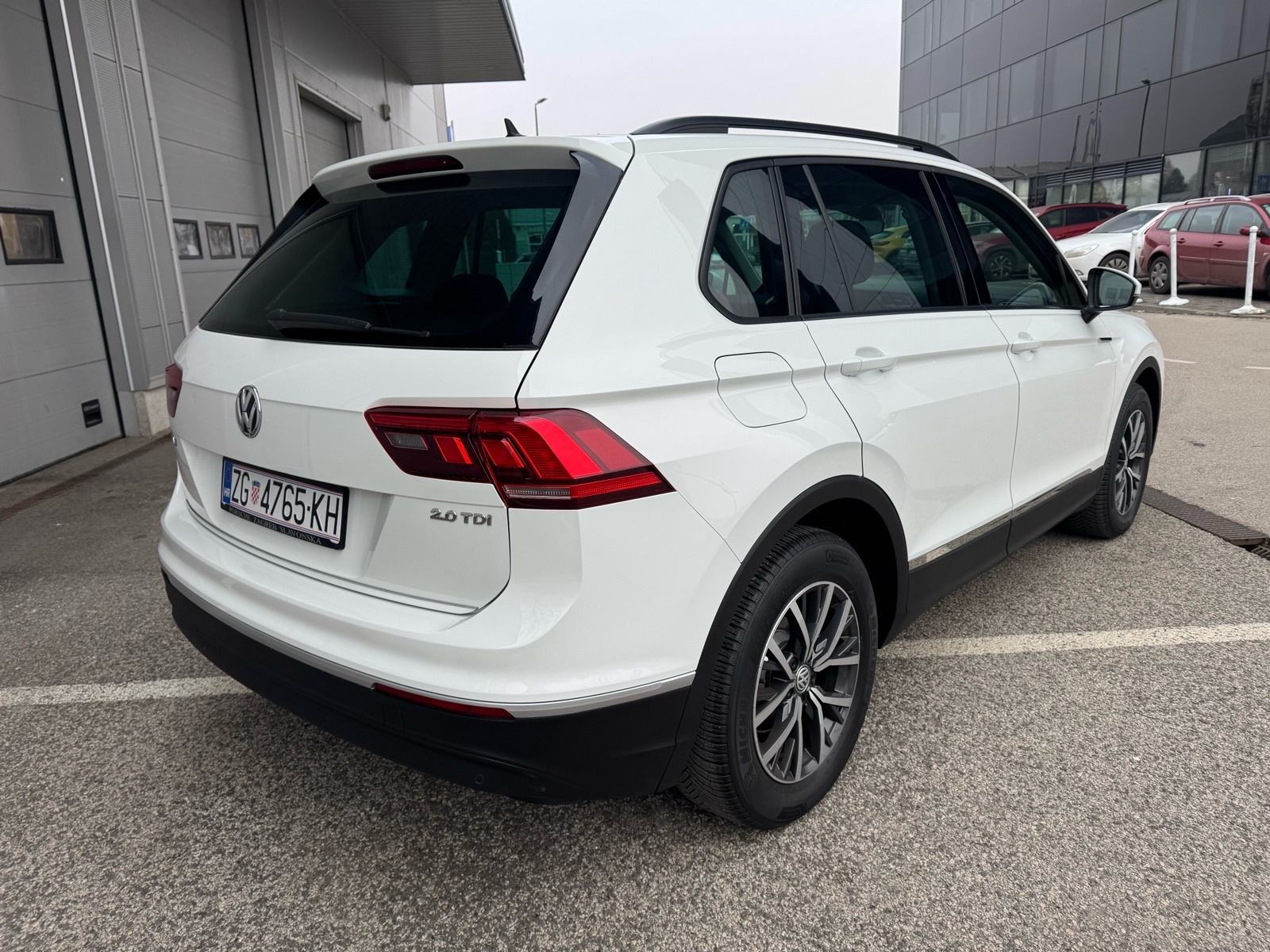 VW Tiguan 2,0 TDI *NIJE UVOZ,REG 03/27,2xKLJUČA,ORIGINAL KM,SERVISNA*, fotografija 5