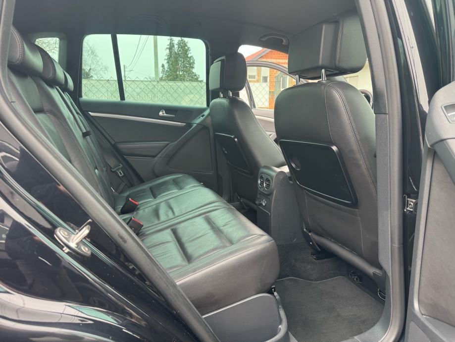 VW Tiguan 2,0 TDI *R-line* 130 kW*, fotografija 13