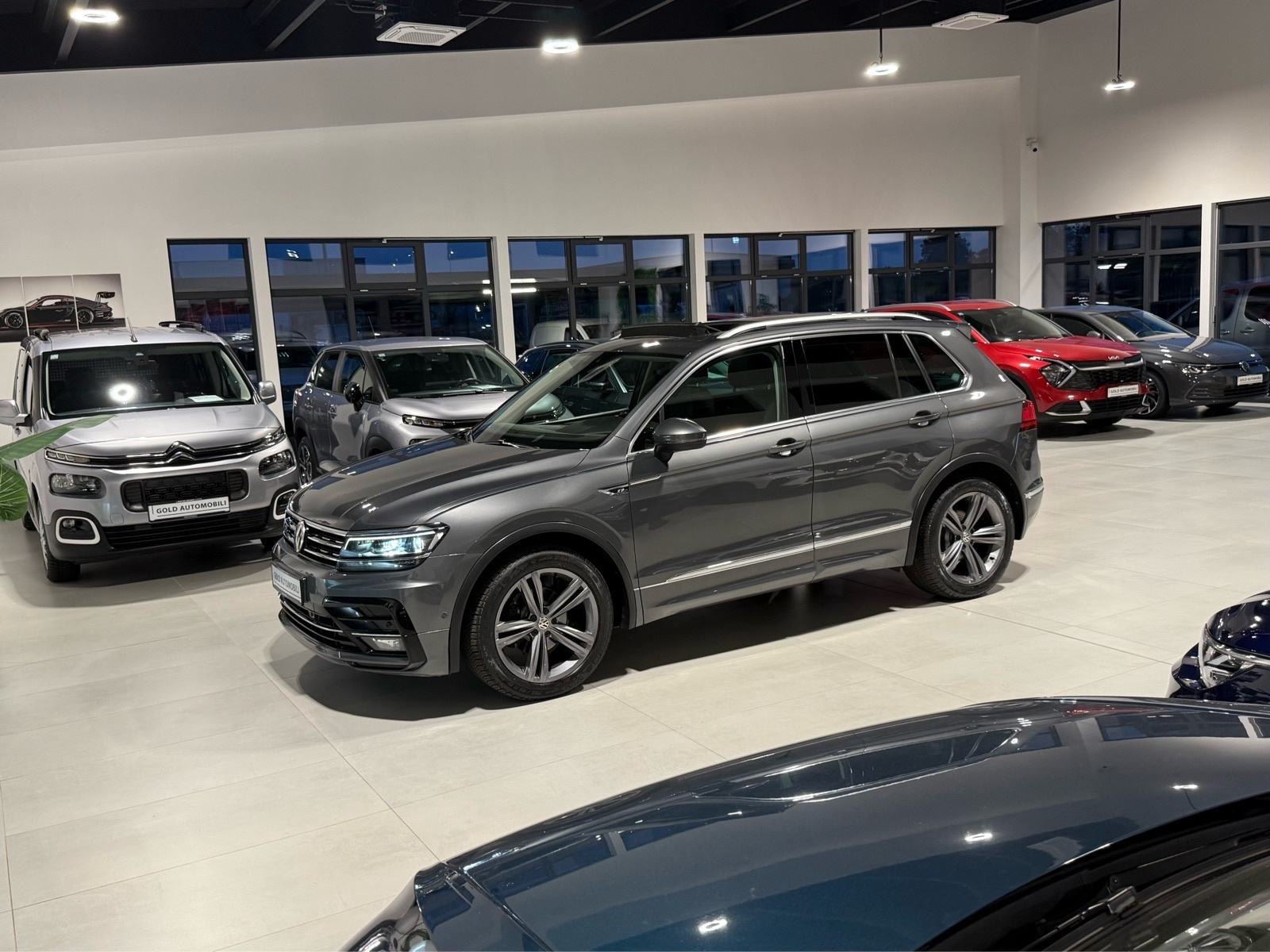 ⭐️VW TIGUAN 2.0 TDI⭐️R-LINE◼️AUTOMATIK◼️3 GODINE JAMSTVA✅⭐️, pogled izvana - slika 1