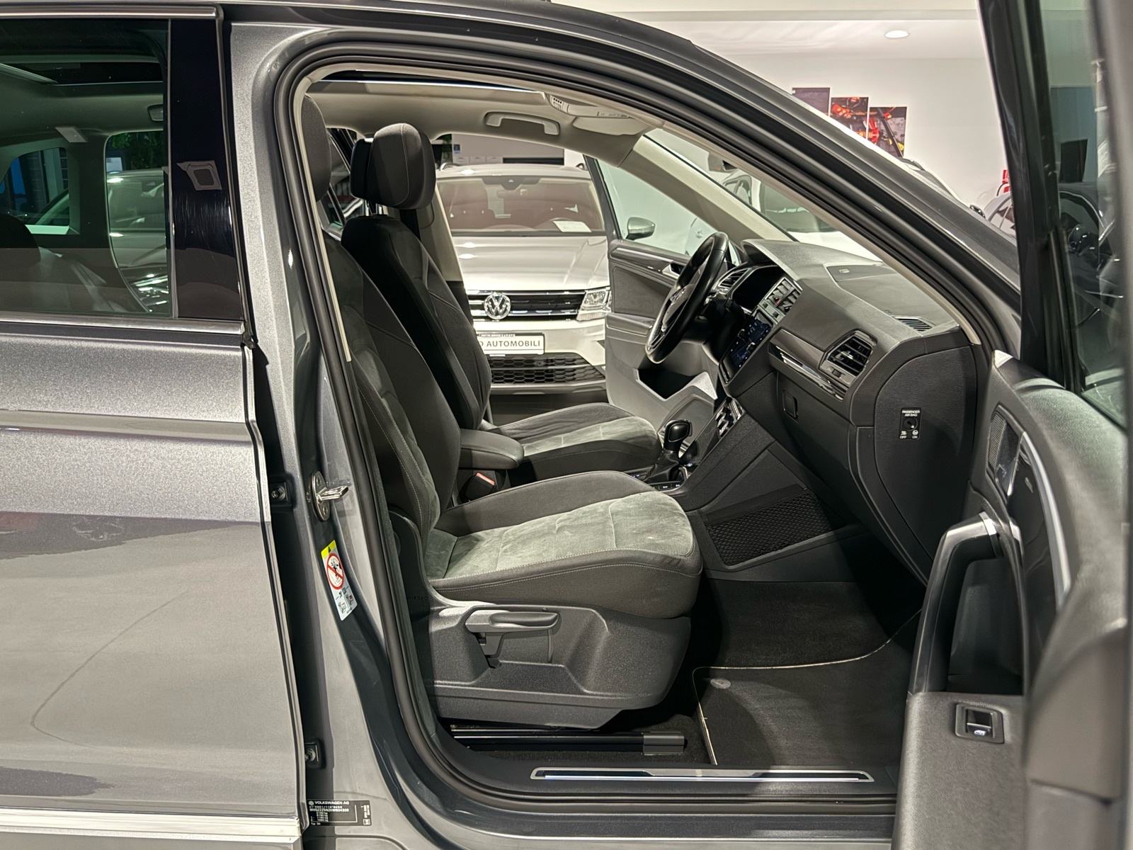 ⭐️VW TIGUAN 2.0 TDI⭐️R-LINE◼️AUTOMATIK◼️3 GODINE JAMSTVA✅⭐️, fotografija 15