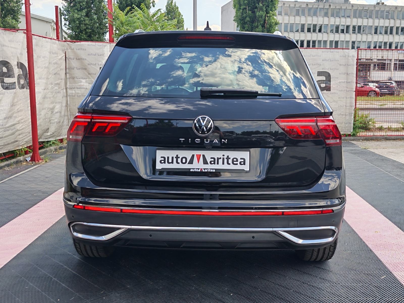 VW Tiguan 2,0 TDI* R -LINE* Dsg, Led, Kamera, Koža, Alu"18*Garancija*, fotografija 17