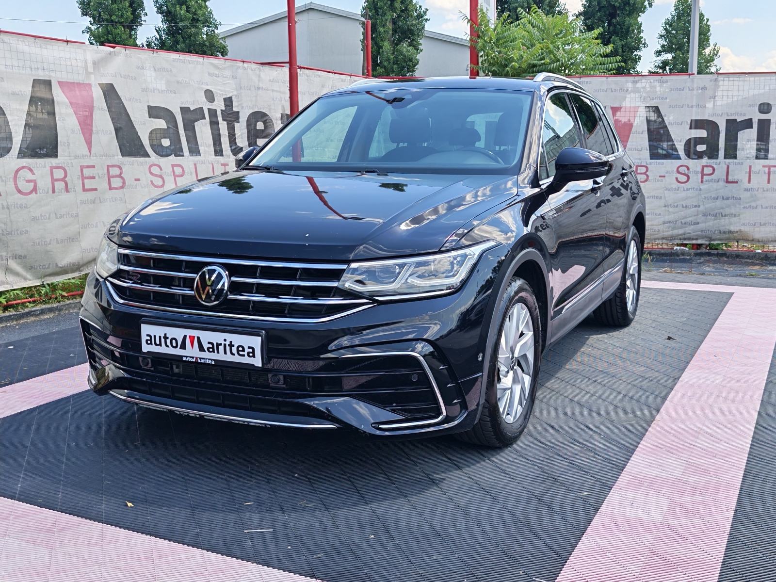 VW Tiguan 2,0 TDI* R -LINE* Dsg, Led, Kamera, Koža, Alu"18*Garancija*, fotografija 2