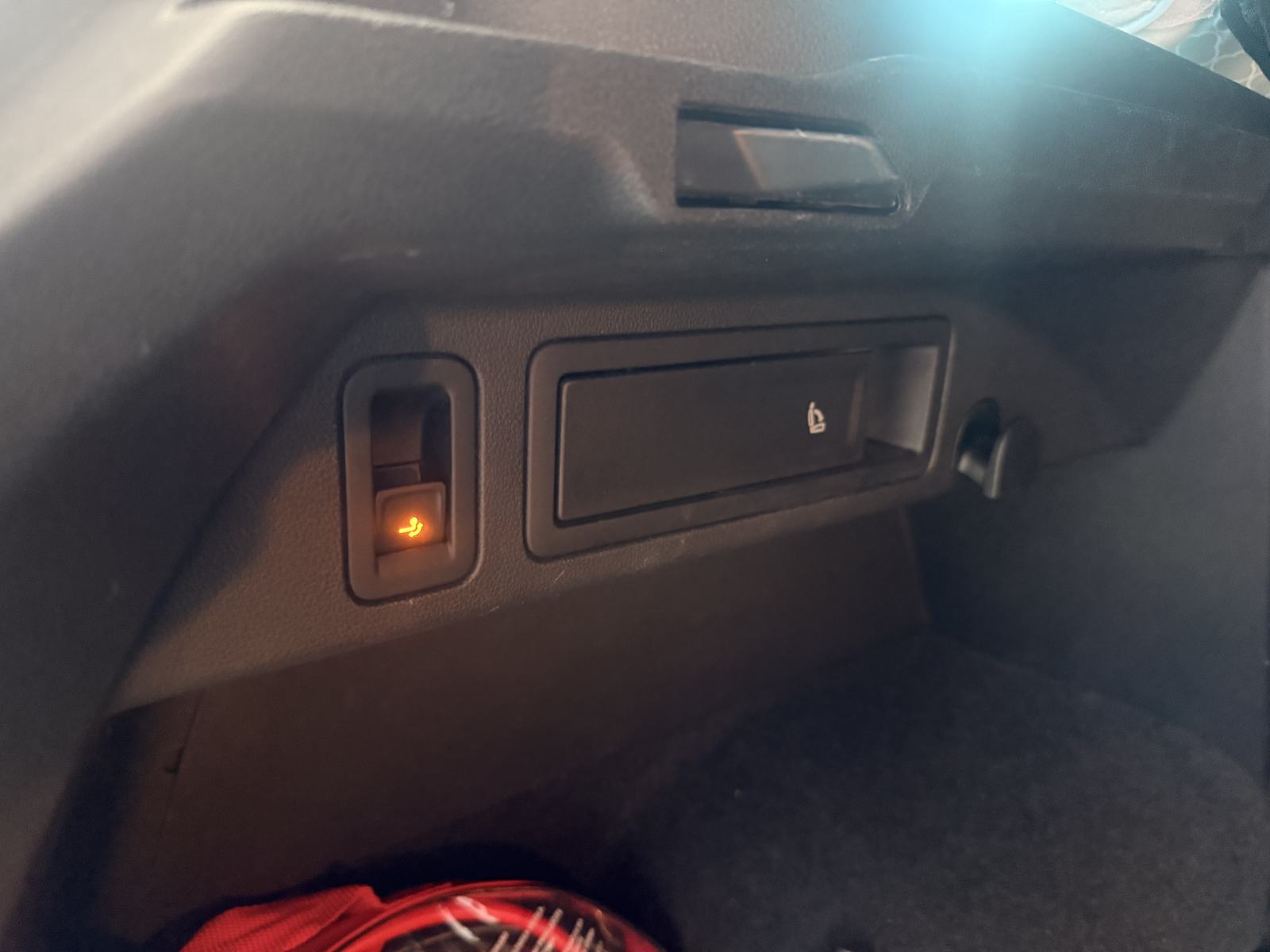 VW Tiguan 2,0 TDI⭐R LINE⭐SOUND⭐DSG⭐navigacija⭐kamera⭐adaptivni temp, fotografija 8