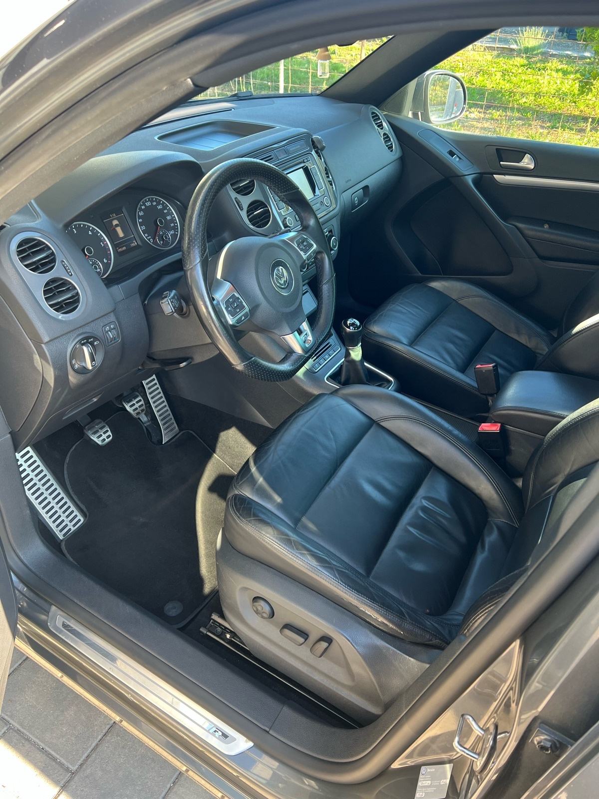 VW TIGUAN 2.0 TDI R-LINE FUL OPREMA TOP STANJE, fotografija 20