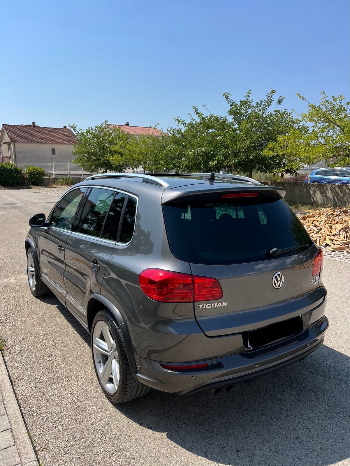 VW TIGUAN 2.0 TDI R-LINE FUL OPREMA TOP STANJE, fotografija 8
