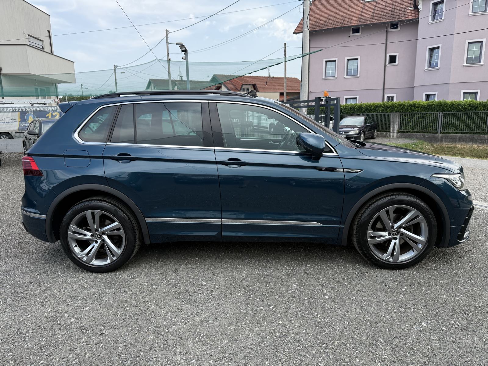 VW Tiguan 2,0 TDI,R-Line,Nav,Pano,Kamera,IQ matrix,Jamstvo!!!, fotografija 8