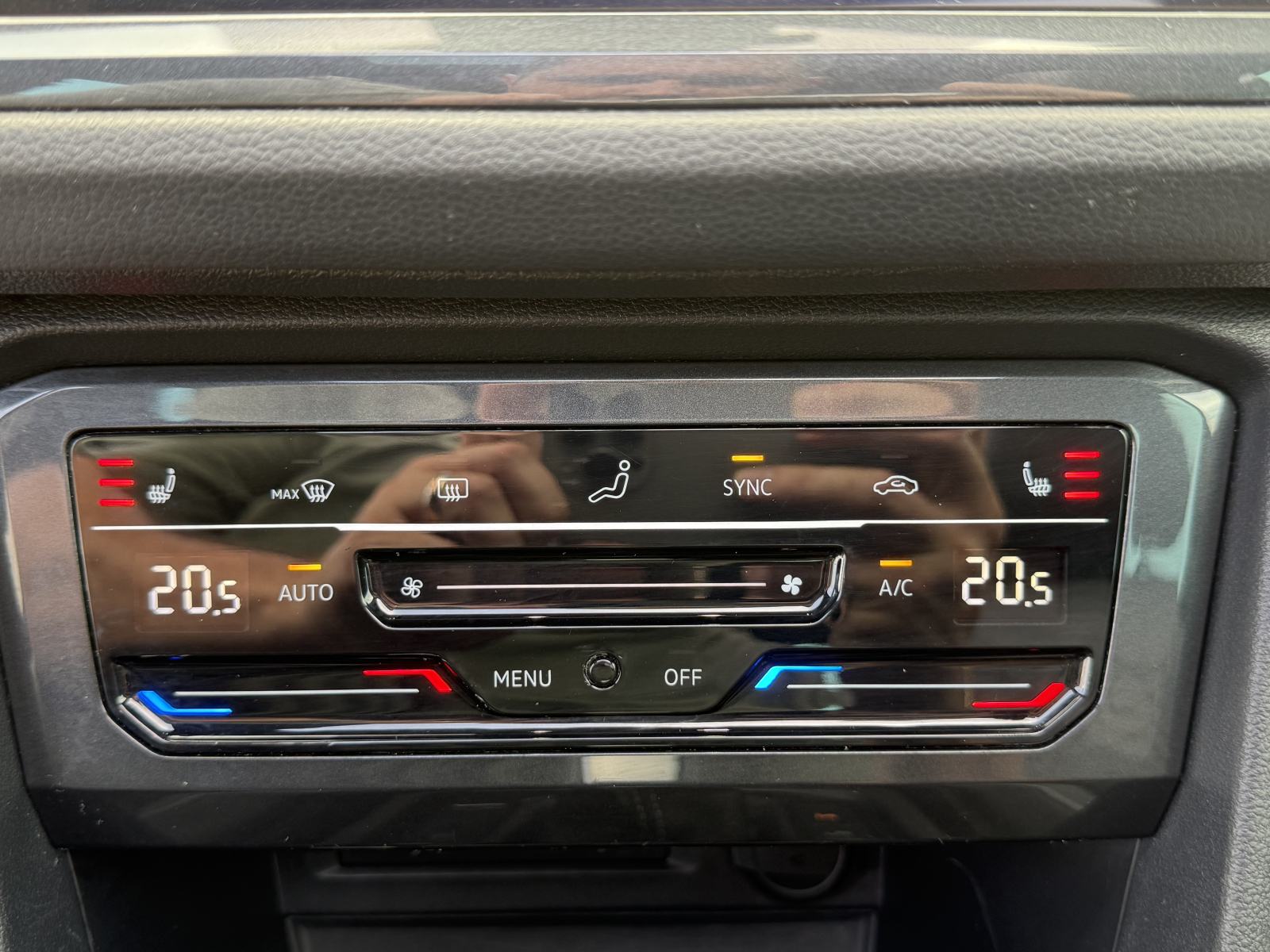 VW Tiguan 2,0 TDI,R-Line,Nav,Pano,Kamera,IQ matrix,Jamstvo!!!, fotografija 16