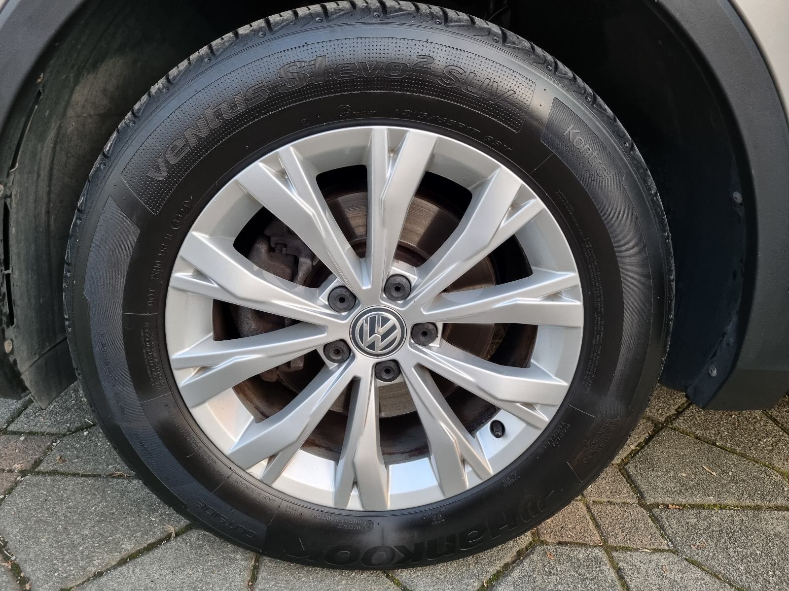 VW TIGUAN 2,0 TDI-4x4- 150ks-DSG-HIGHLINE OPREMA-KAMERA-REG 04/2027, fotografija 11