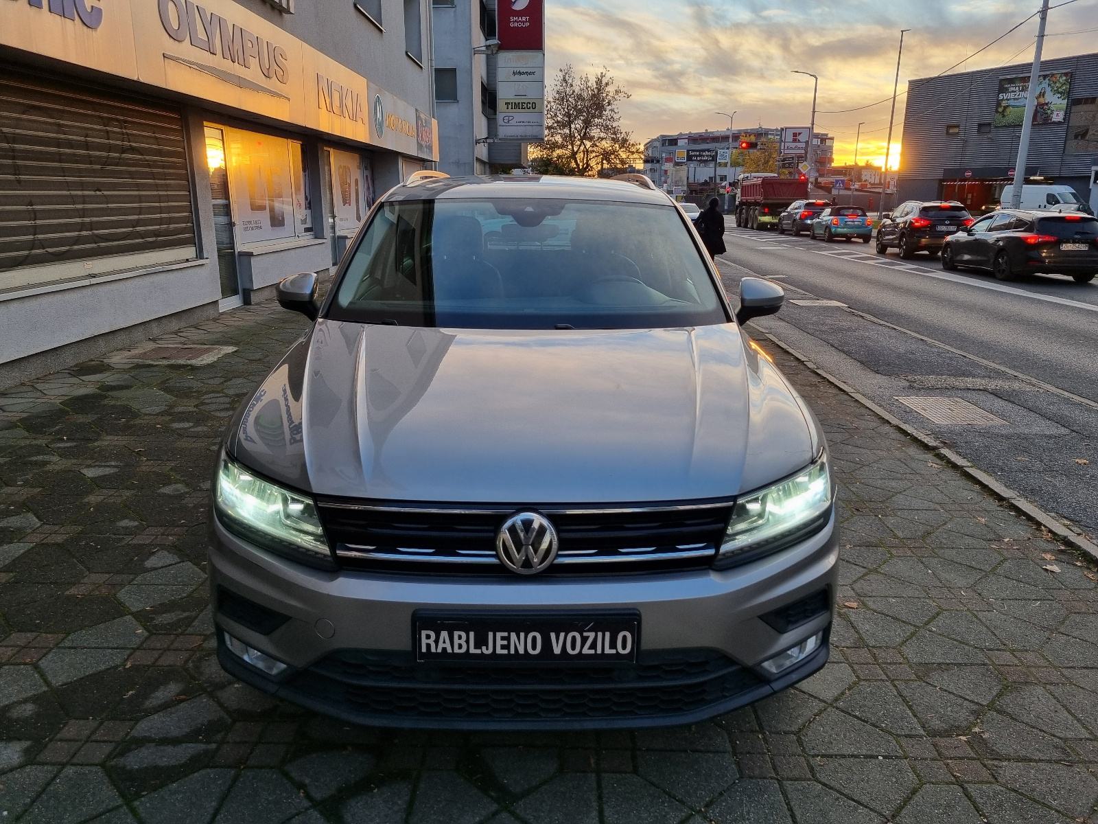 VW TIGUAN 2,0 TDI-4x4- 150ks-DSG-HIGHLINE OPREMA-KAMERA-REG 04/2027, fotografija 3