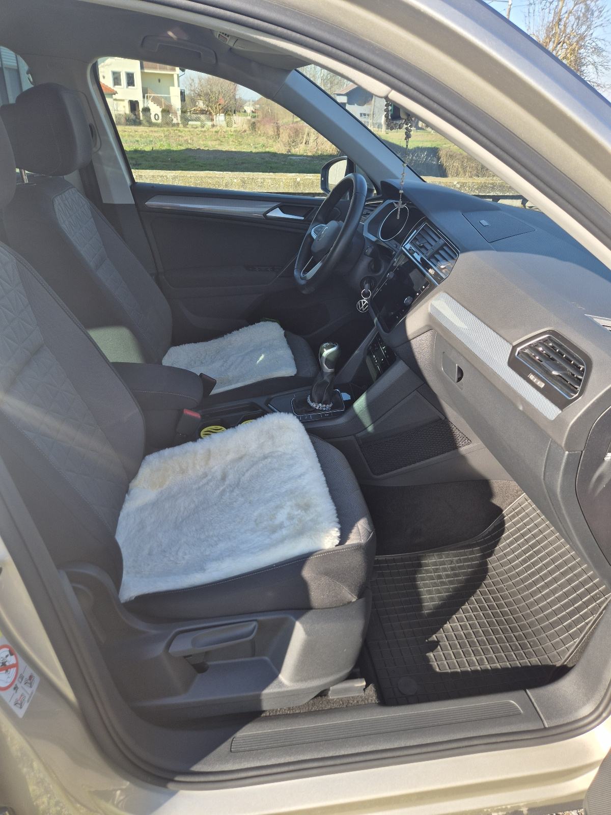 VW Tiguan 2.0 tdi, fotografija 14