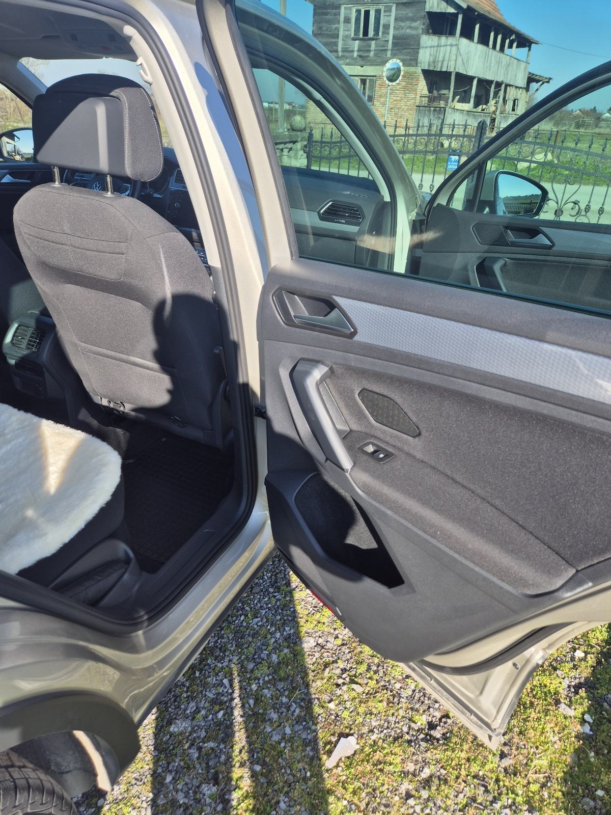 VW Tiguan 2.0 tdi, fotografija 13