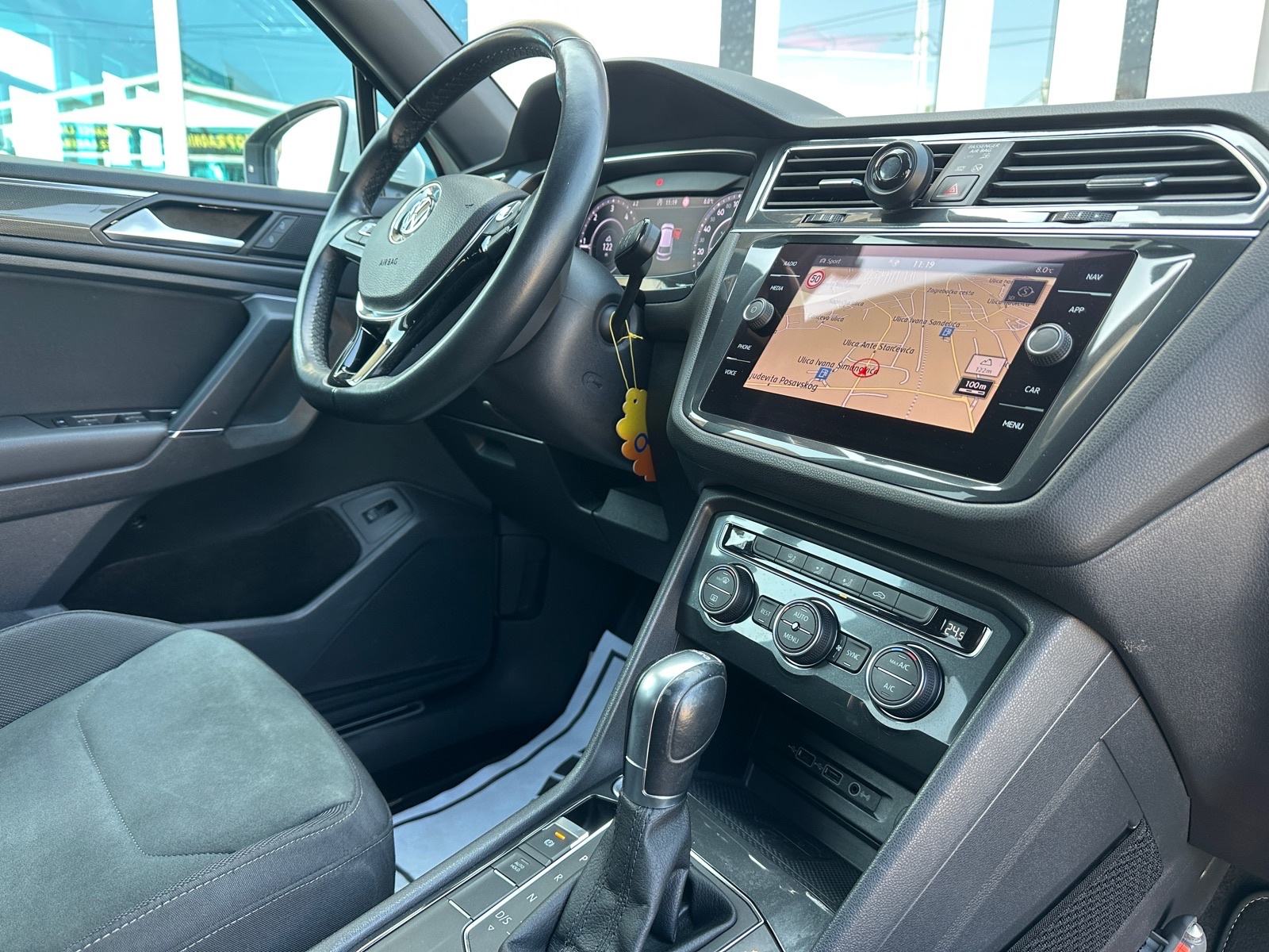 VW Tiguan 2,0 TDI ALLSPACE DSG✅R-LINE✅U PDV-u, fotografija 19