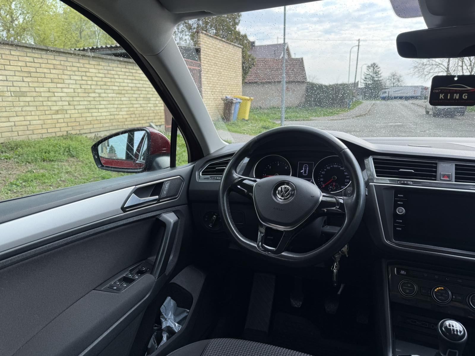 VW Tiguan 2,0 TDI 85 kw, leasing, registriran do 06-2027, fotografija 6