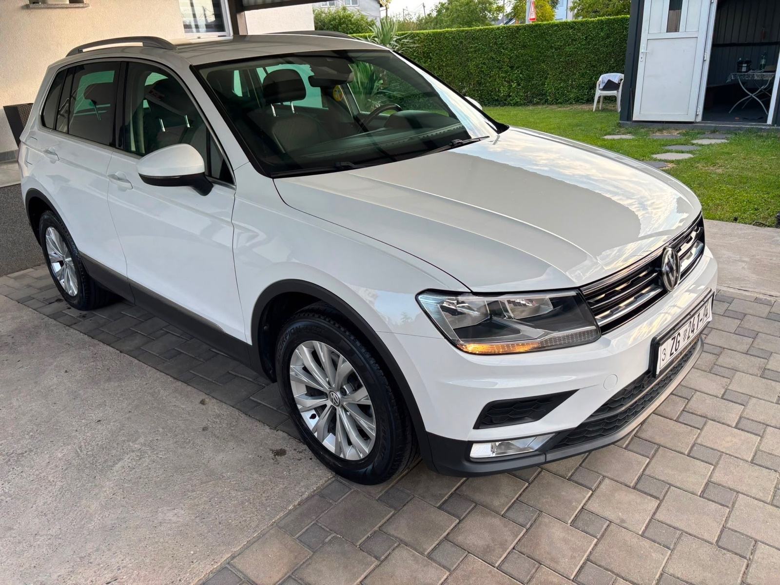 VW Tiguan 2,0 TDI/ REG 06/27, fotografija 3