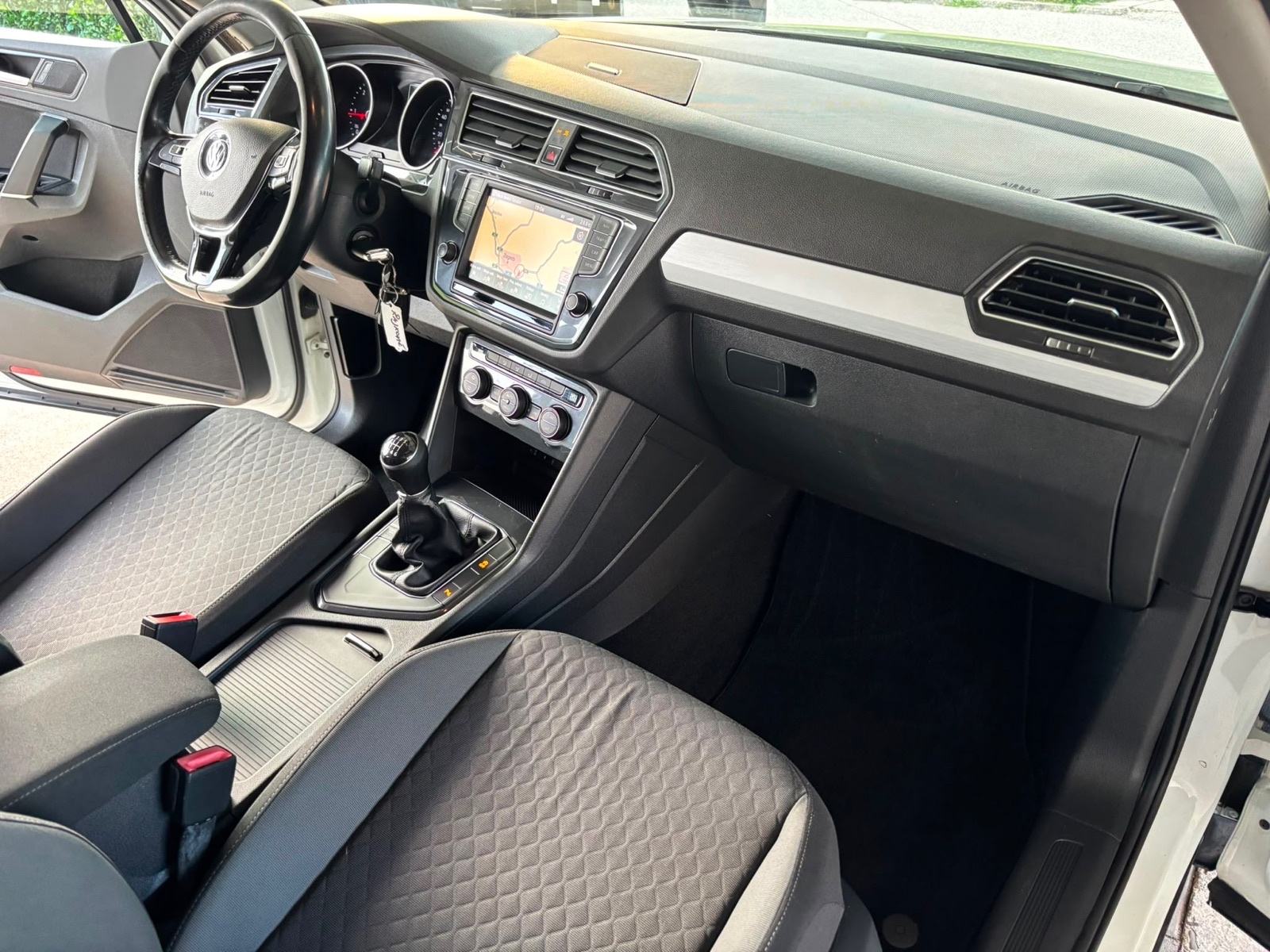 VW Tiguan 2,0 TDI/ REG 06/27, fotografija 7