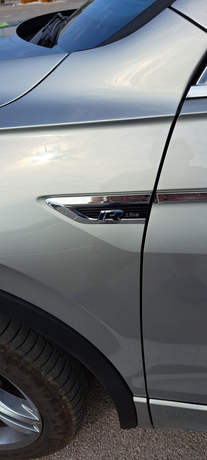 VW TIGUAN 2,0 TDI ☆ R - LINE ☆ VELIKI SERVIS, NOVI SET KVAČILA, fotografija 6