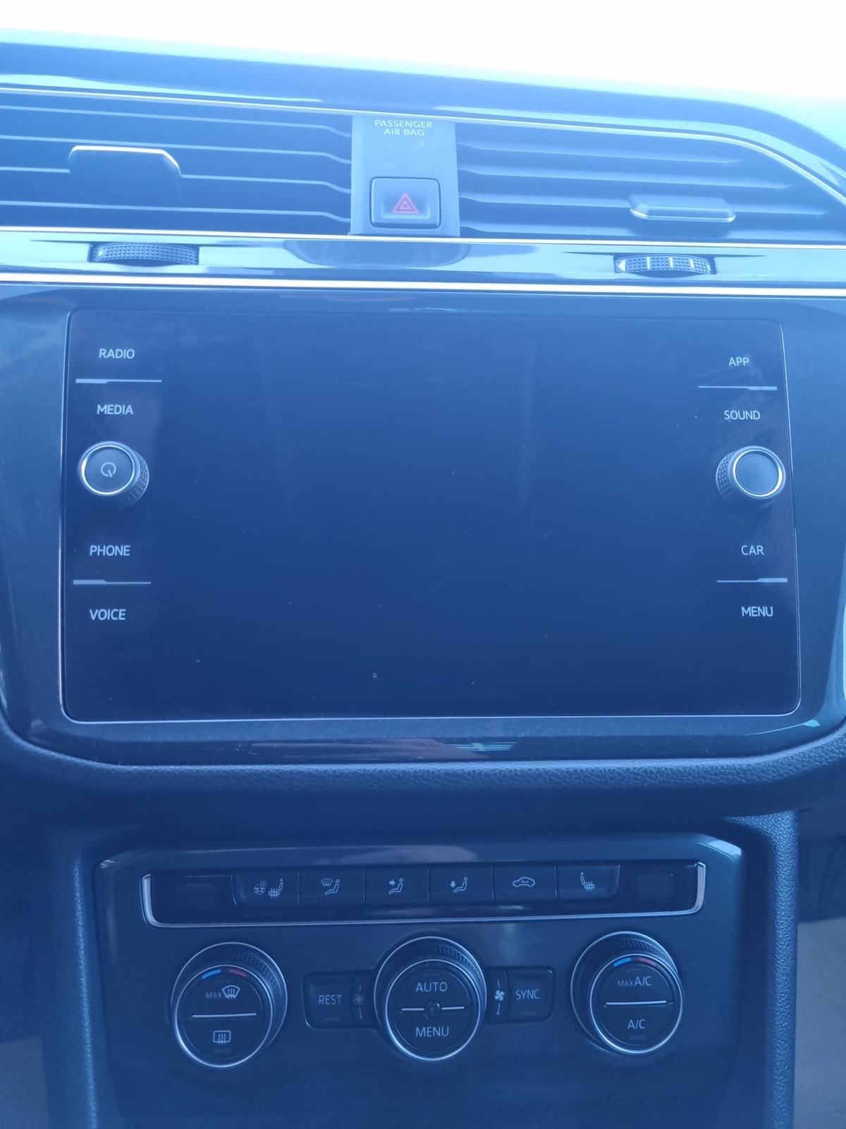 VW Tiguan 2,0 TDI DSG✅VIRTUALNI SAT✅SERVISNA✅, fotografija 15