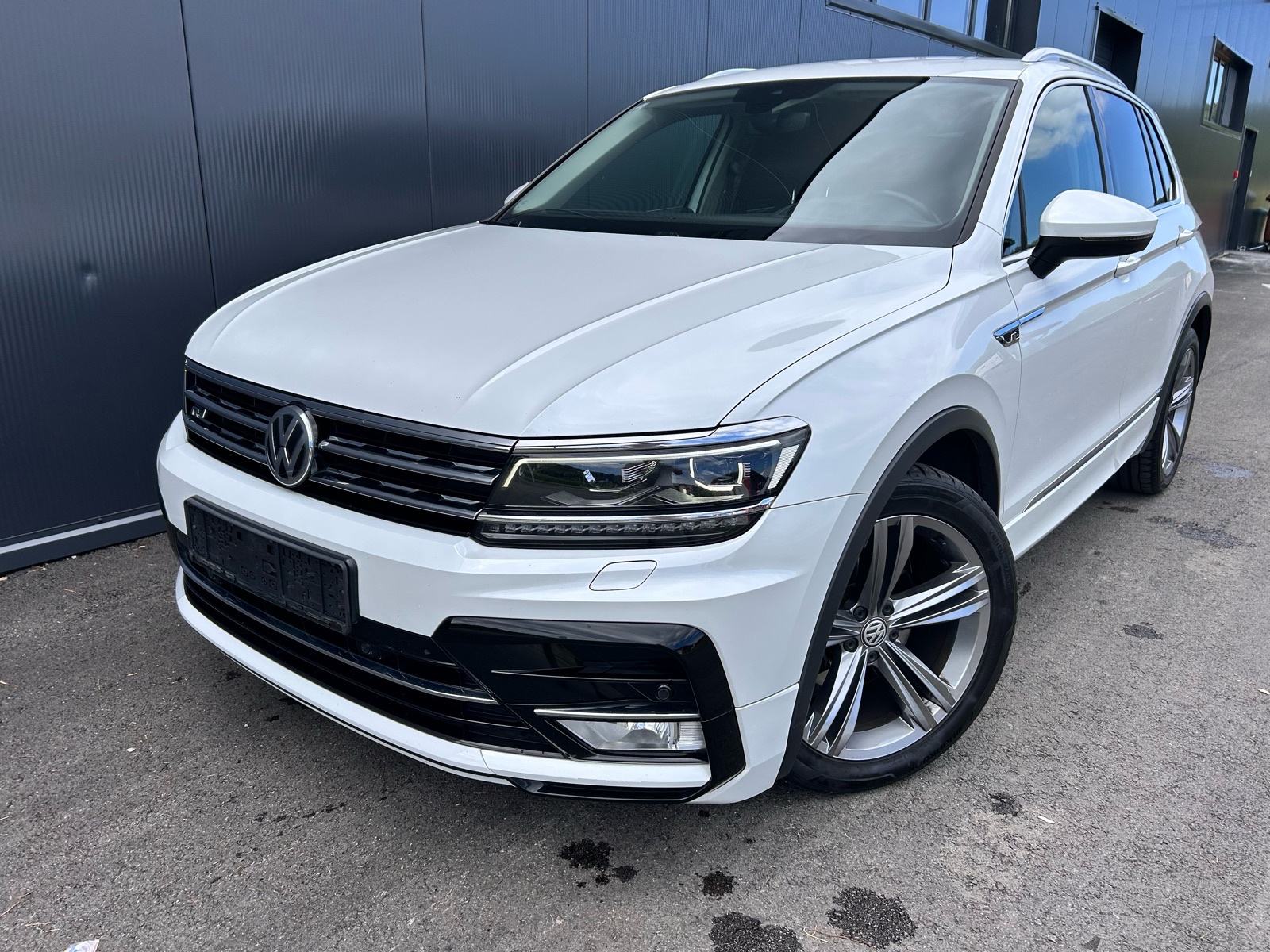 VW Tiguan R Line ,2,0 TDI, Matrix , Head up, Webasto, Veliki servis, fotografija 8