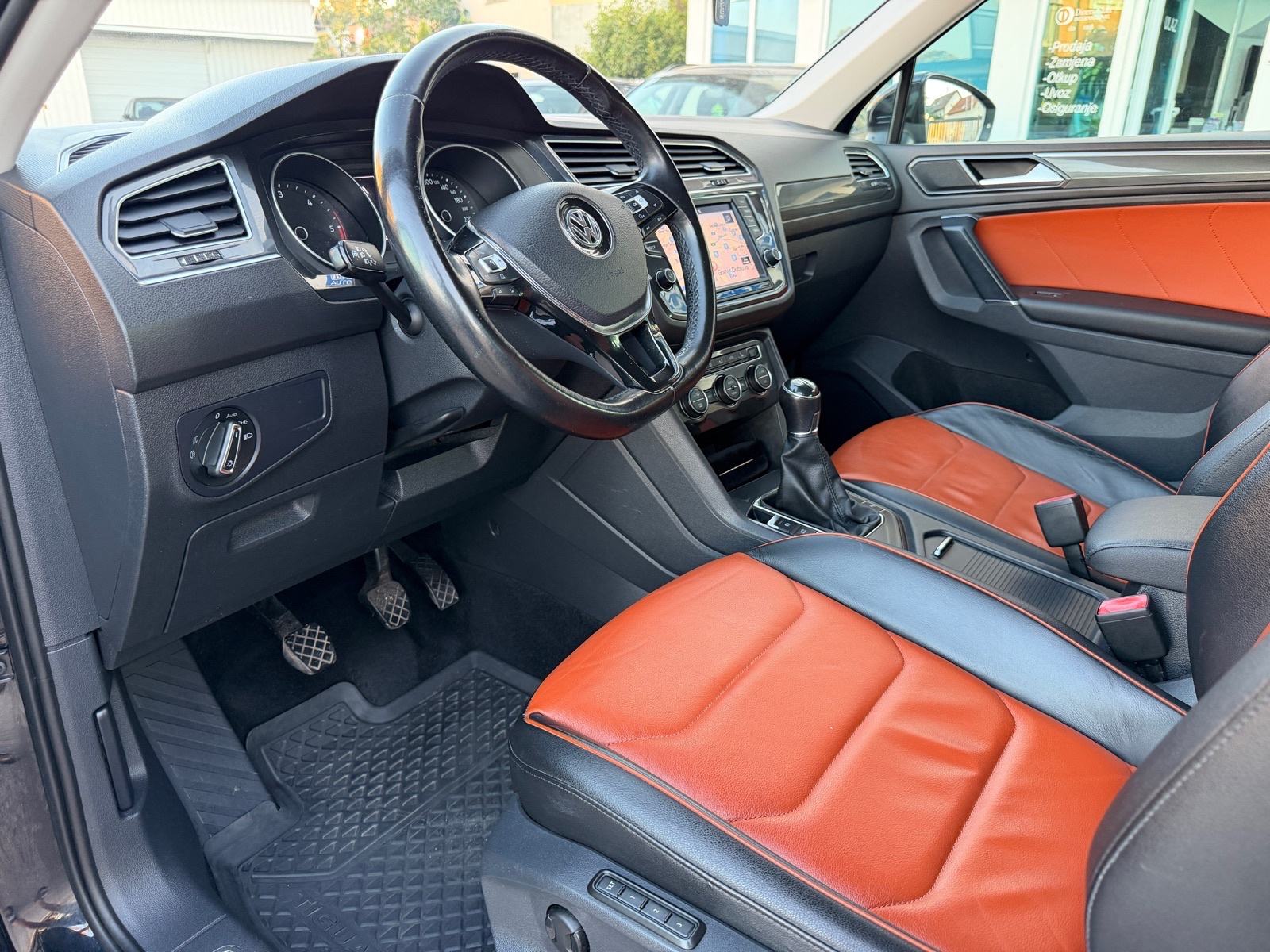 VW Tiguan 2,0 TDI 150ks✅HIGHLINE✅SERVISNA✅JAMSTVO, fotografija 14