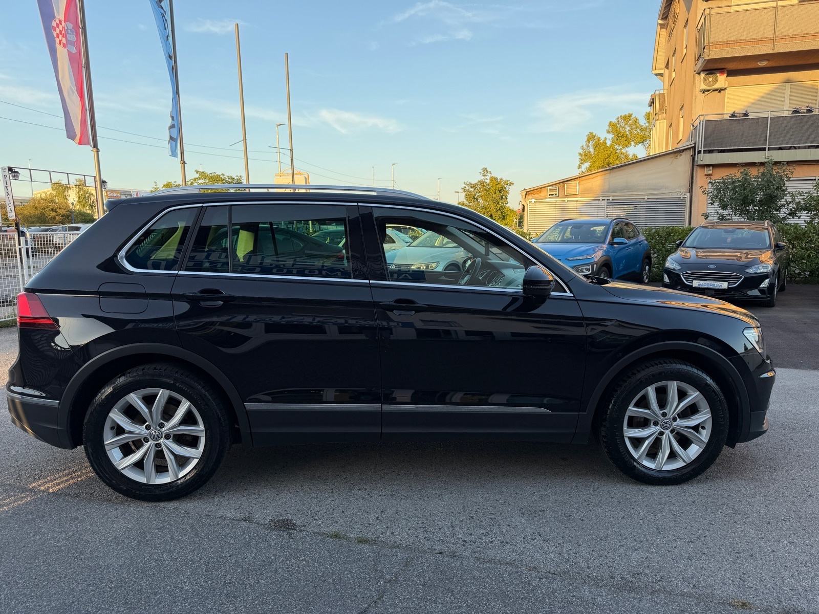 VW Tiguan 2,0 TDI 150ks✅HIGHLINE✅SERVISNA✅JAMSTVO, fotografija 9