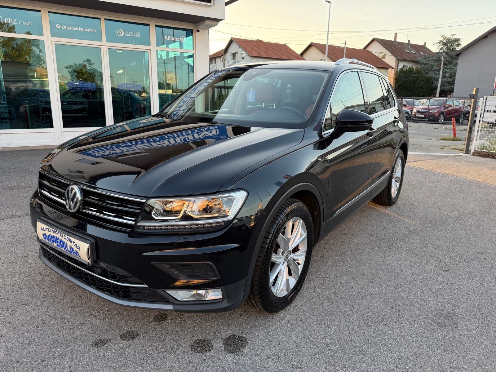 VW Tiguan 2,0 TDI 150ks✅HIGHLINE✅SERVISNA✅JAMSTVO, fotografija 5