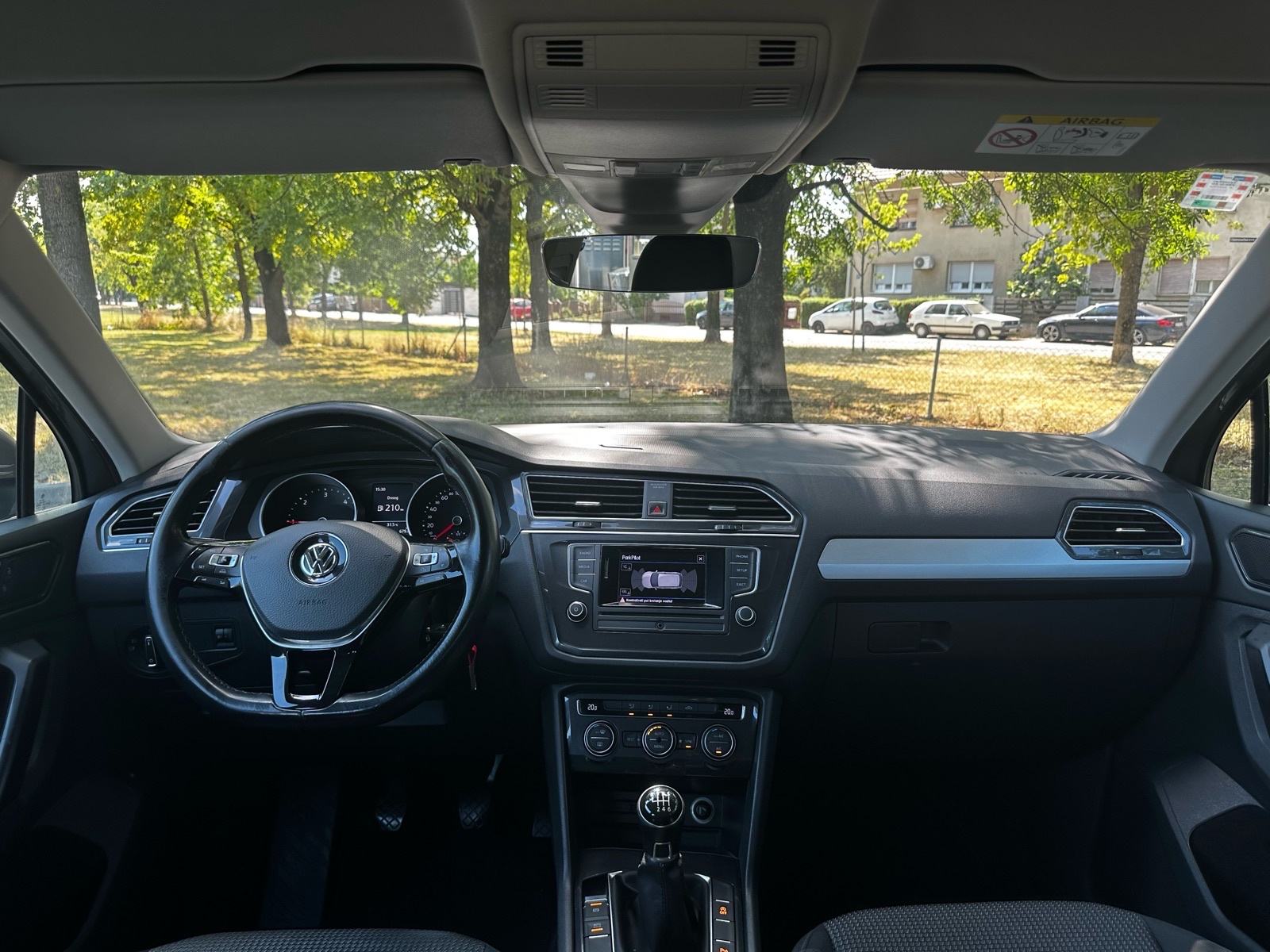 VW Tiguan 2,0 TDI Trendline*Hr.Auto*Prvi vlasnik*Klima*Odlično stanje*, fotografija 15