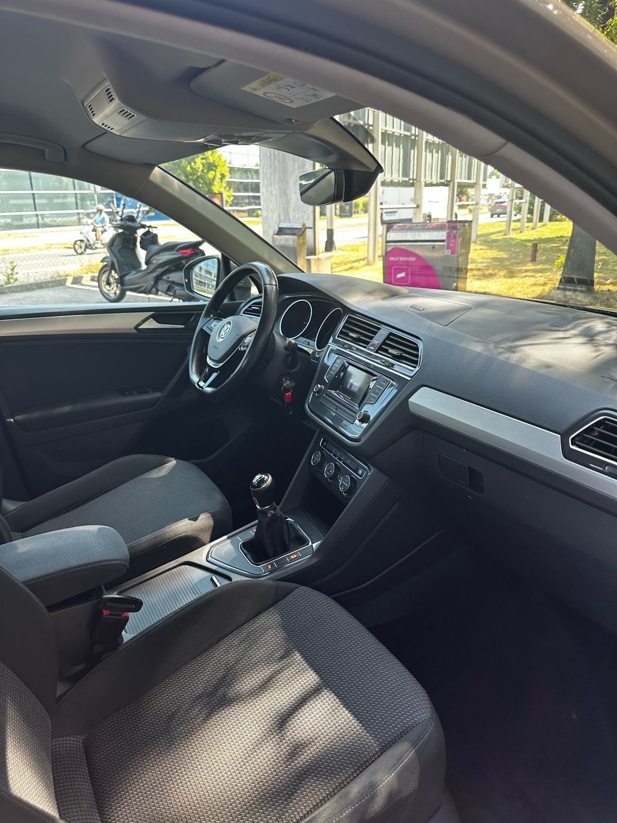 VW Tiguan 2,0 TDI Trendline*Hr.Auto*Prvi vlasnik*Klima*Odlično stanje*, fotografija 13