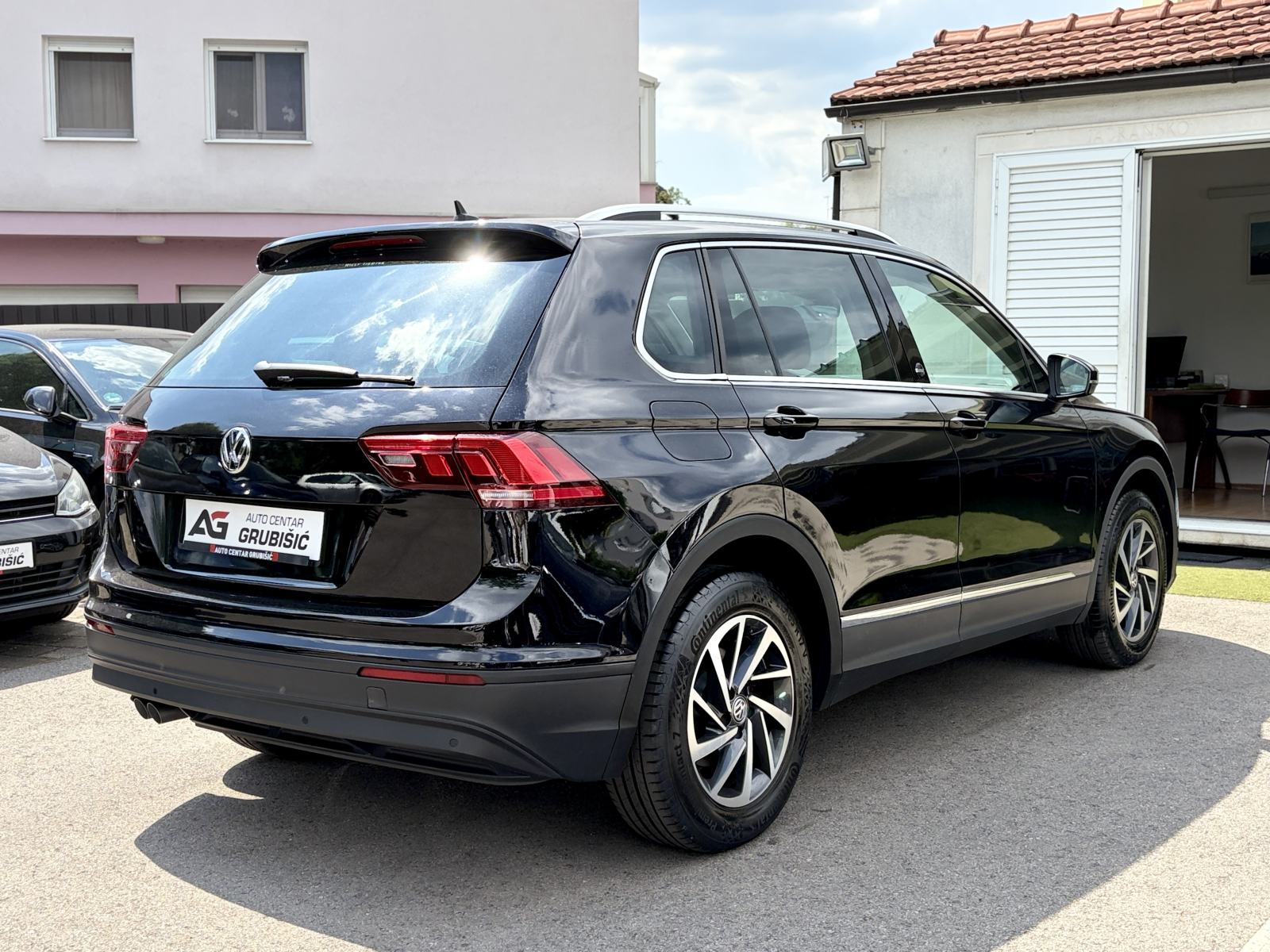 VW Tiguan 2,0 TDI *Virtual Cockpit* *Servisna* *Jamstvo*, fotografija 5