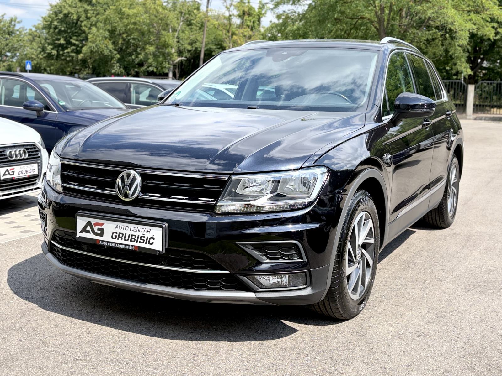VW Tiguan 2,0 TDI *Virtual Cockpit* *Servisna* *Jamstvo*, fotografija 11
