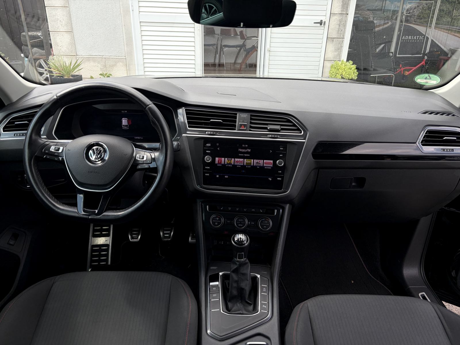 VW Tiguan 2,0 TDI *Virtual Cockpit* *Servisna* *Jamstvo*, fotografija 18