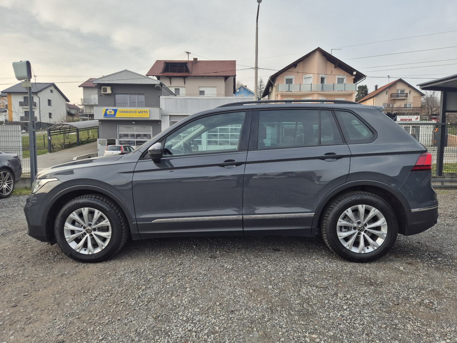 VW Tiguan 2,0 TDI *VIRTUAL*KAMERA*LED*ACC*KUKA*, fotografija 4