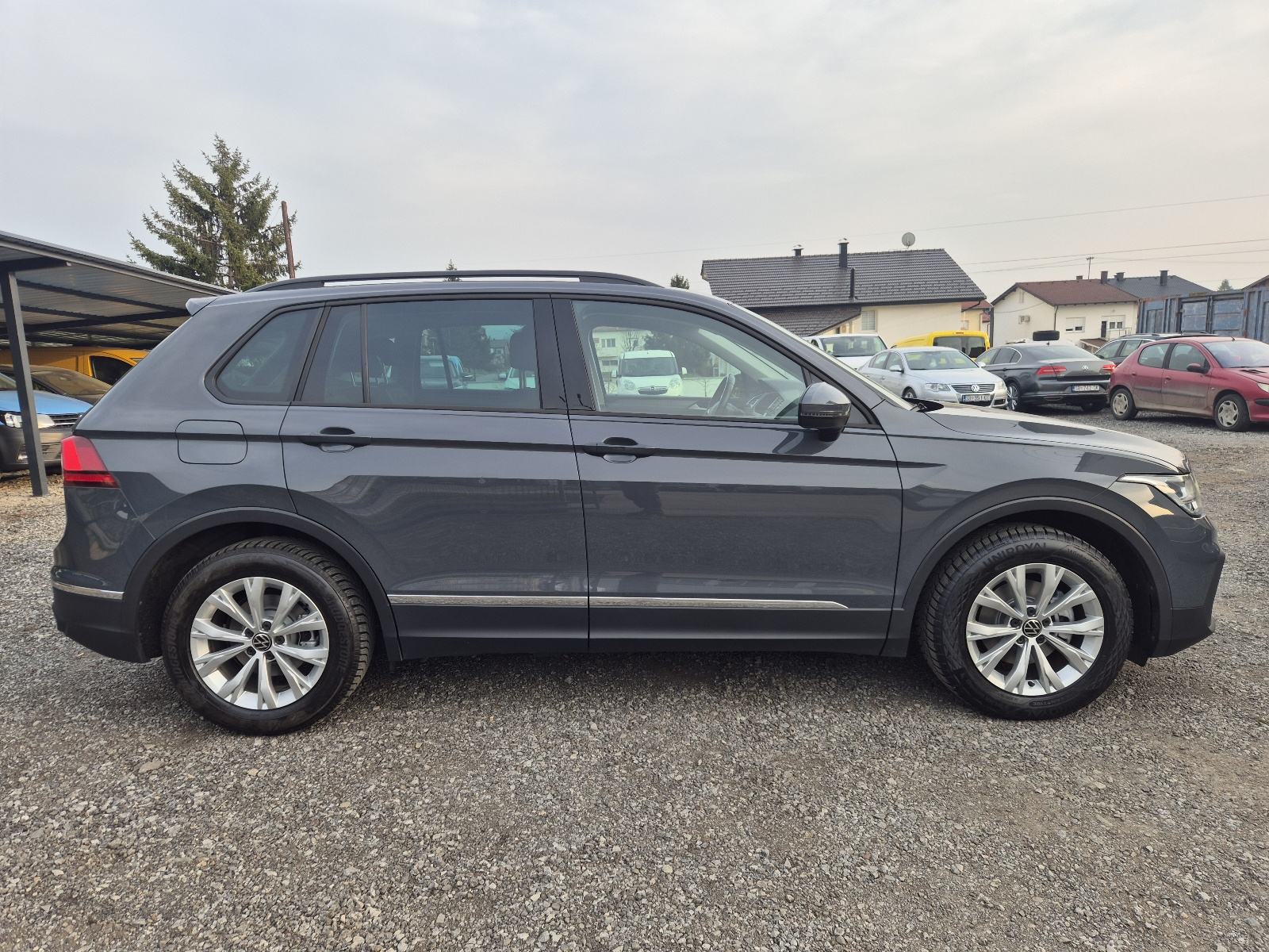 VW Tiguan 2,0 TDI *VIRTUAL*KAMERA*LED*ACC*KUKA*, fotografija 5