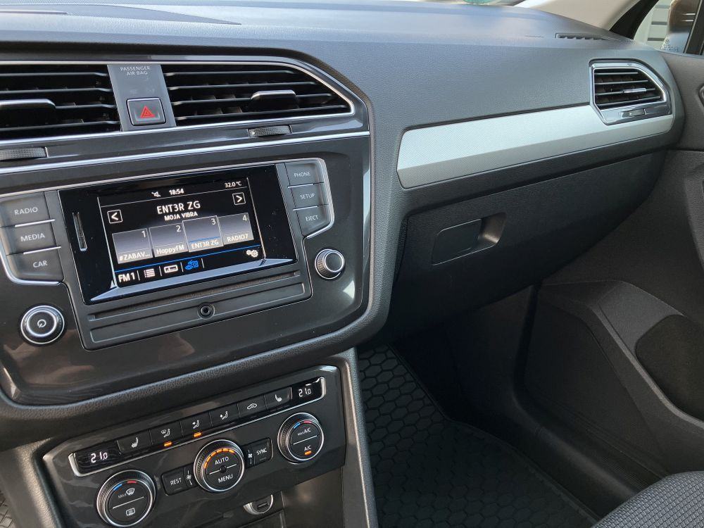 VW TIGUAN 2.0TDI 150KS TRENDLINE - 1.VLASNIK, NOVI MODEL, ODLIČAN, fotografija 19