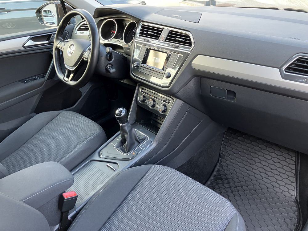 VW TIGUAN 2.0TDI 150KS TRENDLINE - 1.VLASNIK, NOVI MODEL, ODLIČAN, fotografija 17