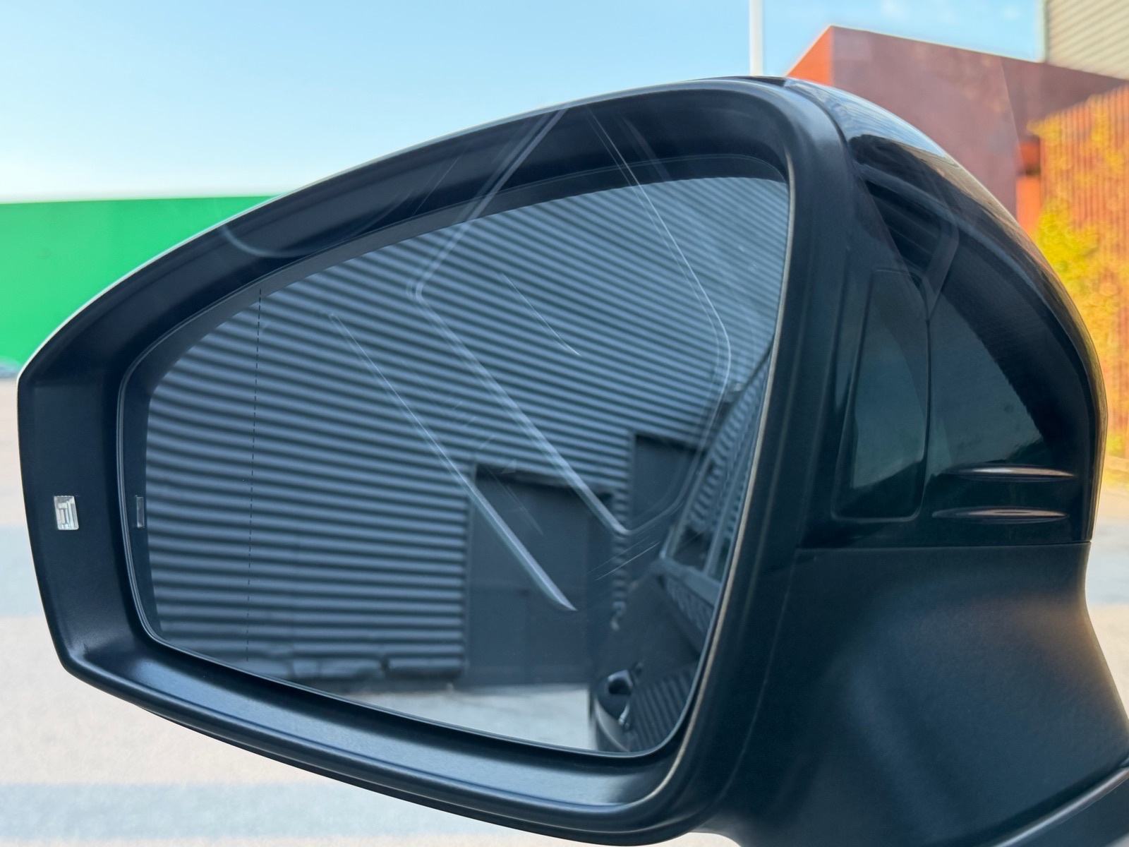 VW Tiguan 2,0 TDI DSG - ACC, LED, VELIKI + MALI SERVIS, REG. 05/2027, fotografija 17