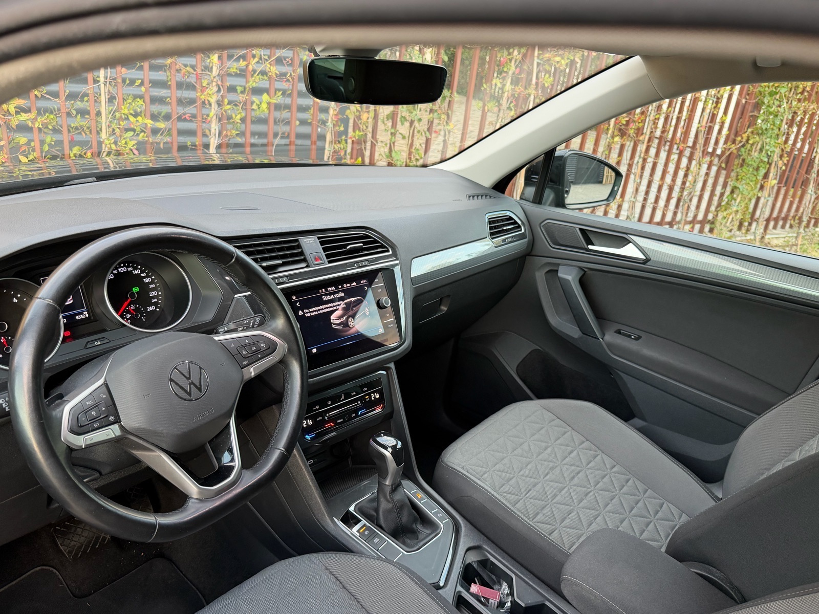 VW Tiguan 2,0 TDI DSG - ACC, LED, VELIKI + MALI SERVIS, REG. 05/2027, fotografija 11