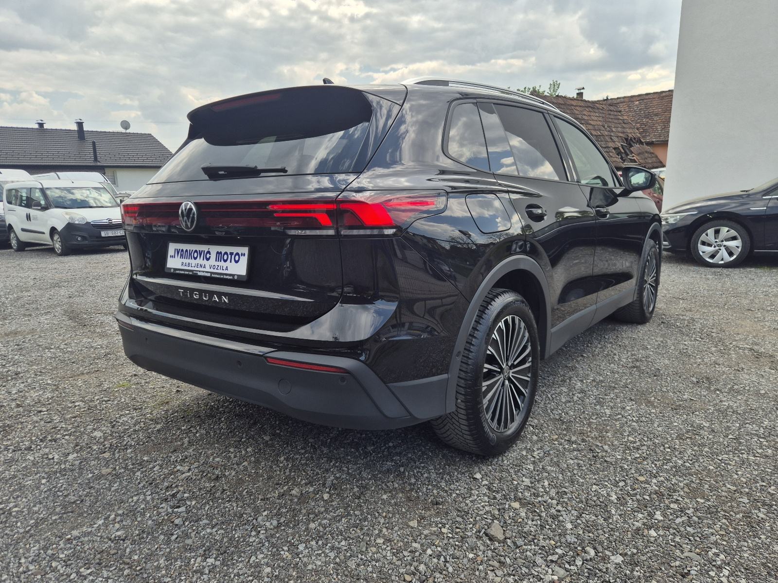 VW Tiguan 2.0TDI DSG *LED*KAMERA 360*ACC*EL.KUKA*GARANCIJA*U PDV-u*, fotografija 7